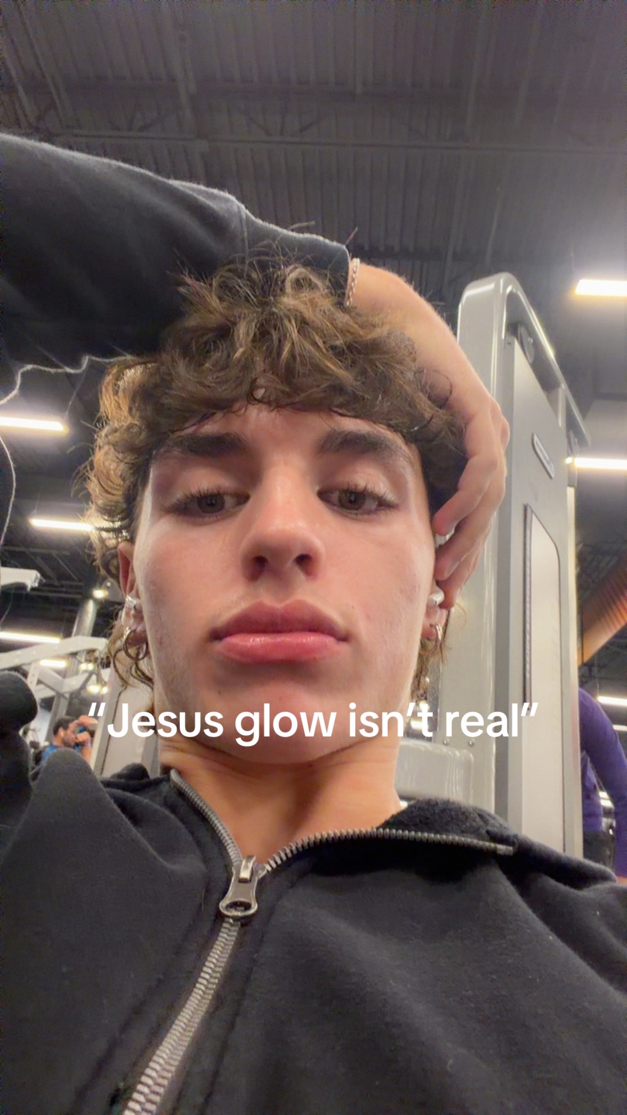 @xavierw_hall