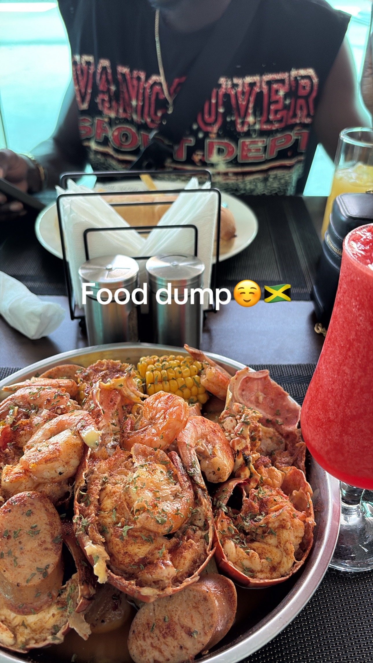 @Itsme._.shade