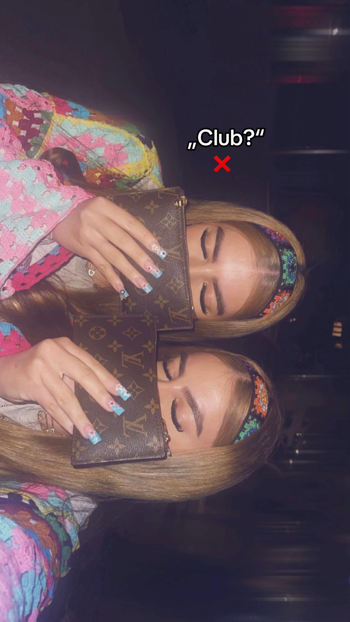 @Twinsss👯&zwj;♀️