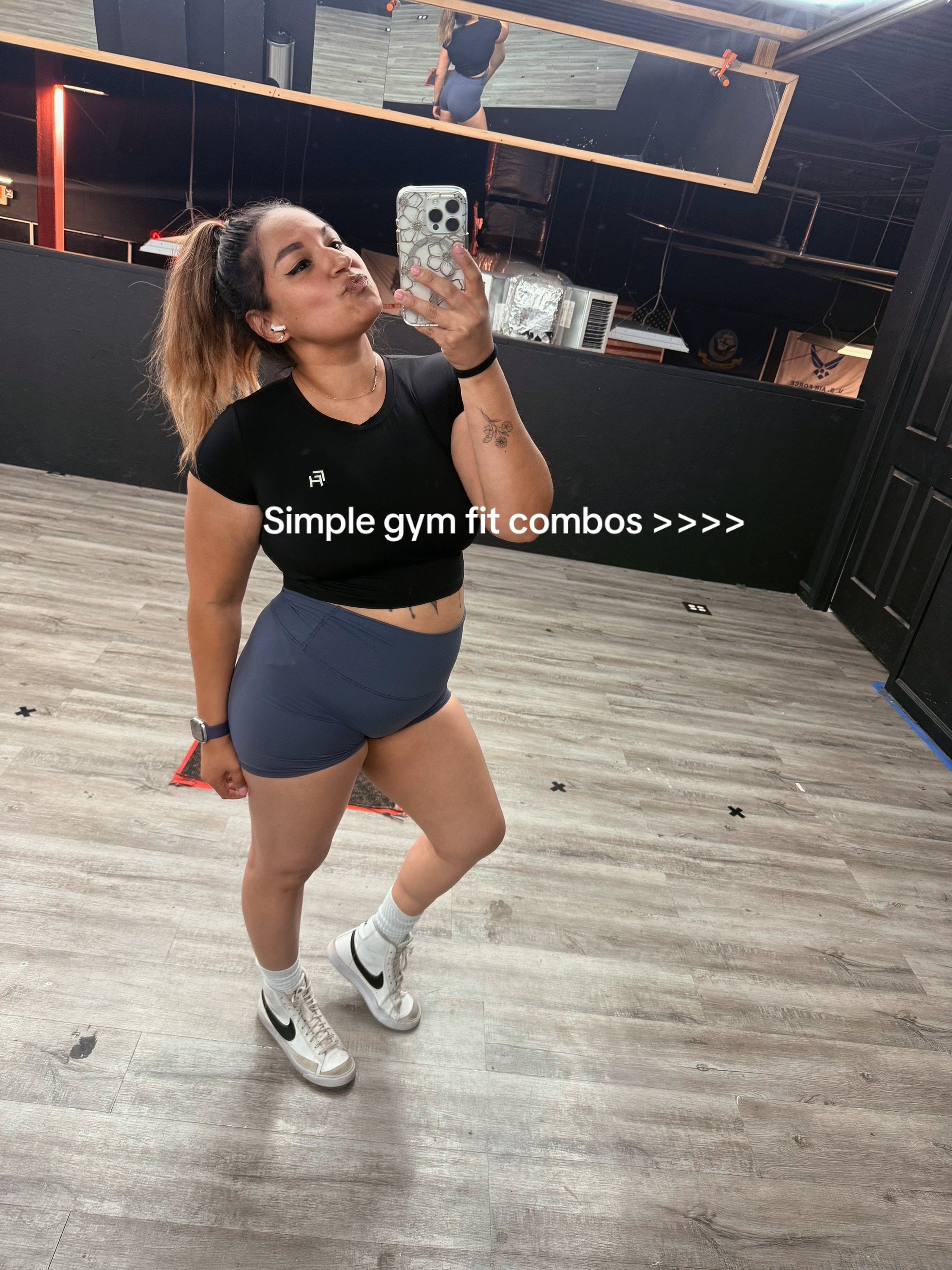 @Liz 🌸 life + fitness