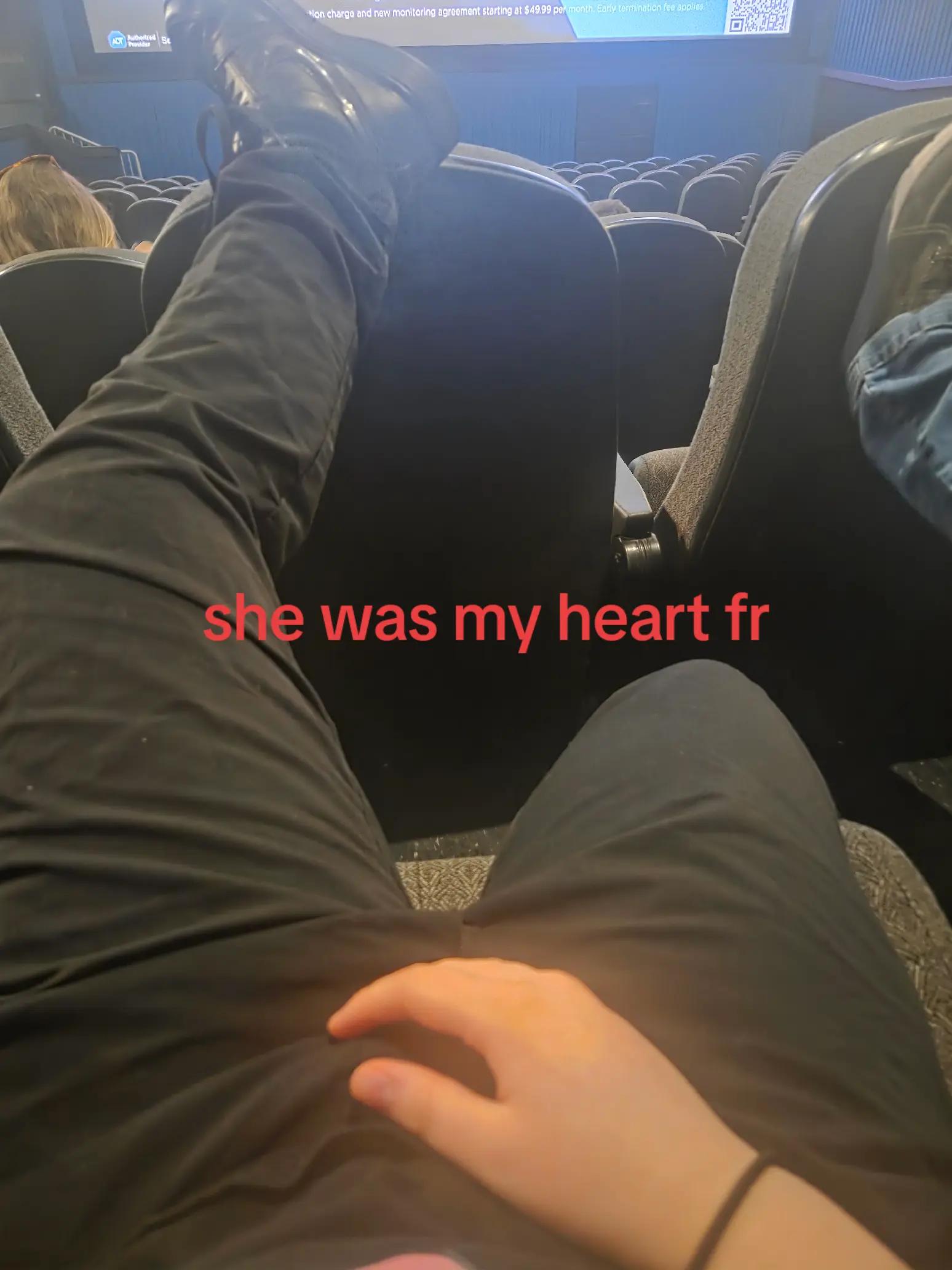 @wlw👩&zwj;❤&zwj;👩🌈