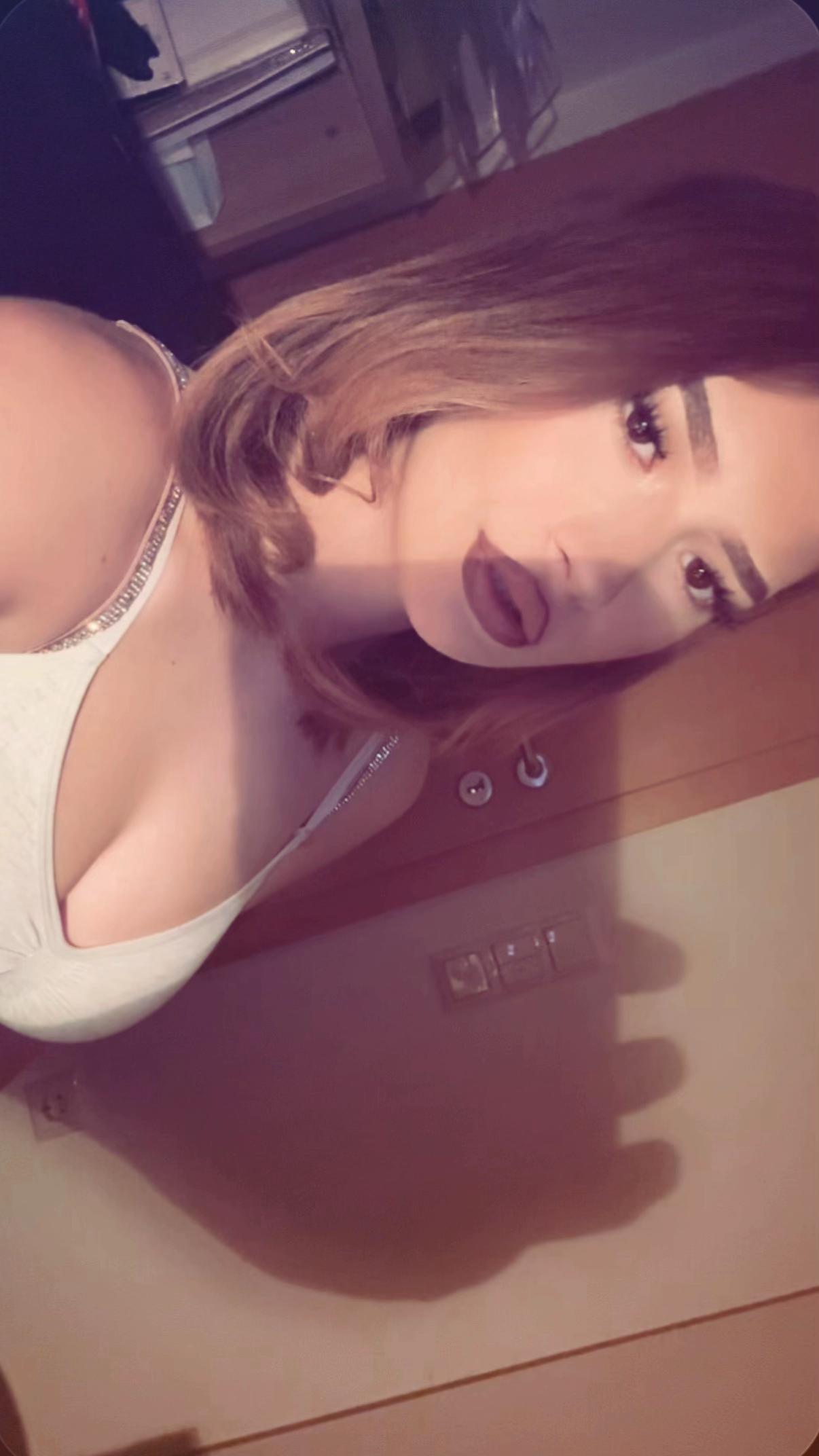 @່ 𝐿𝑜𝑒𝓃𝒶🐊