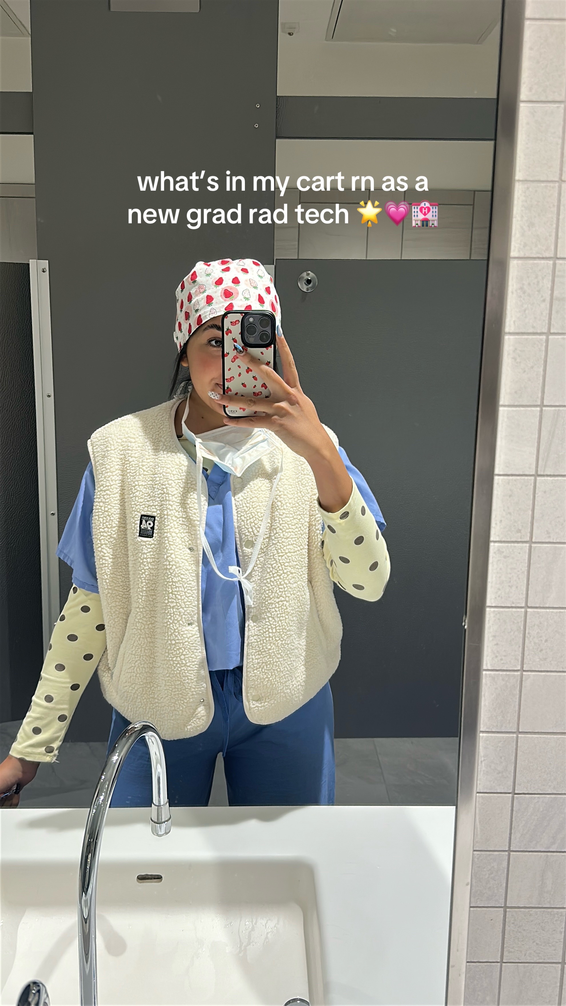 @Saray R.T.(R) 🦴