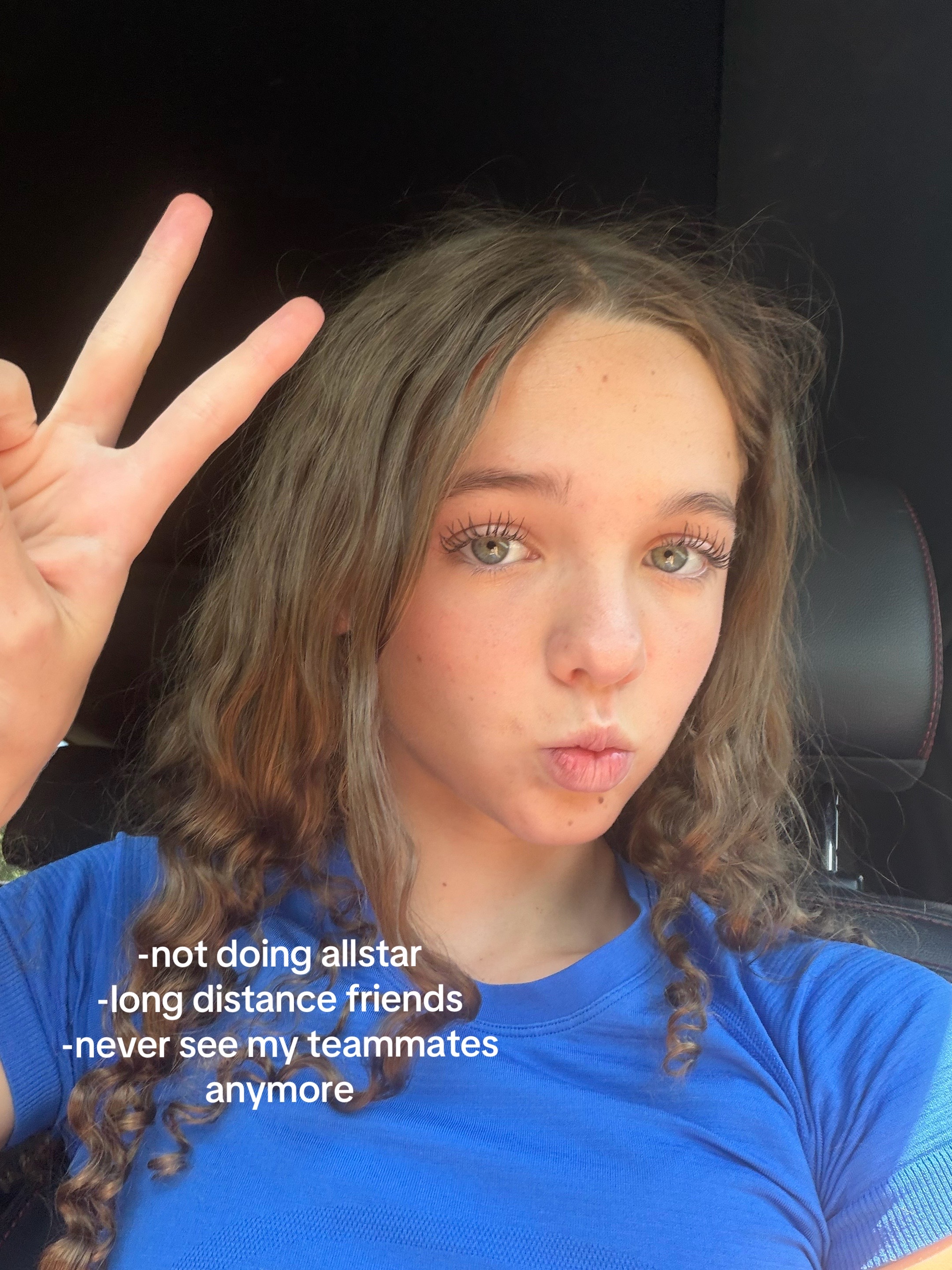@🧁😙🌷🩵💌🍋🟩🫶🛼🤸♀️