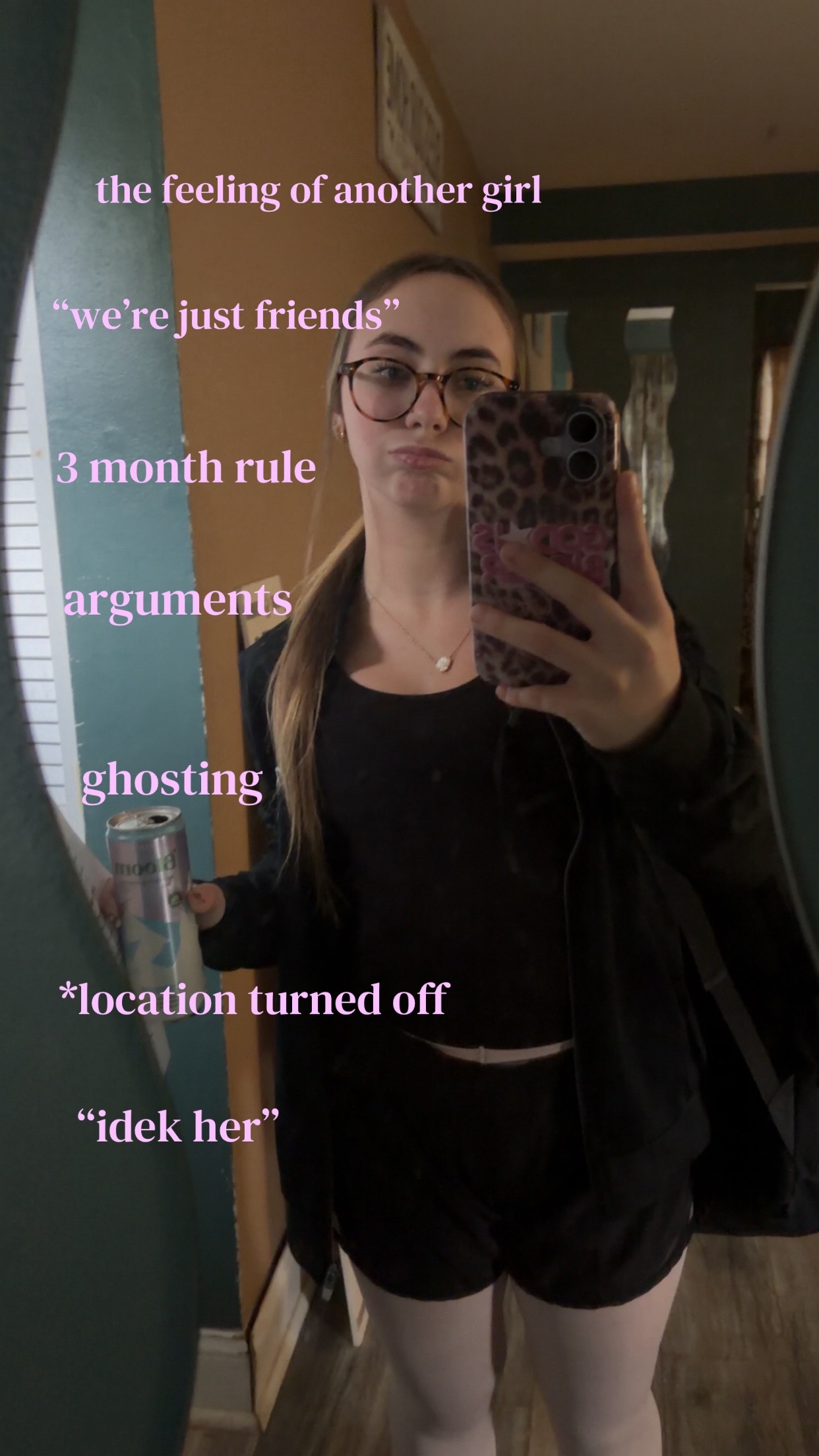 @???
