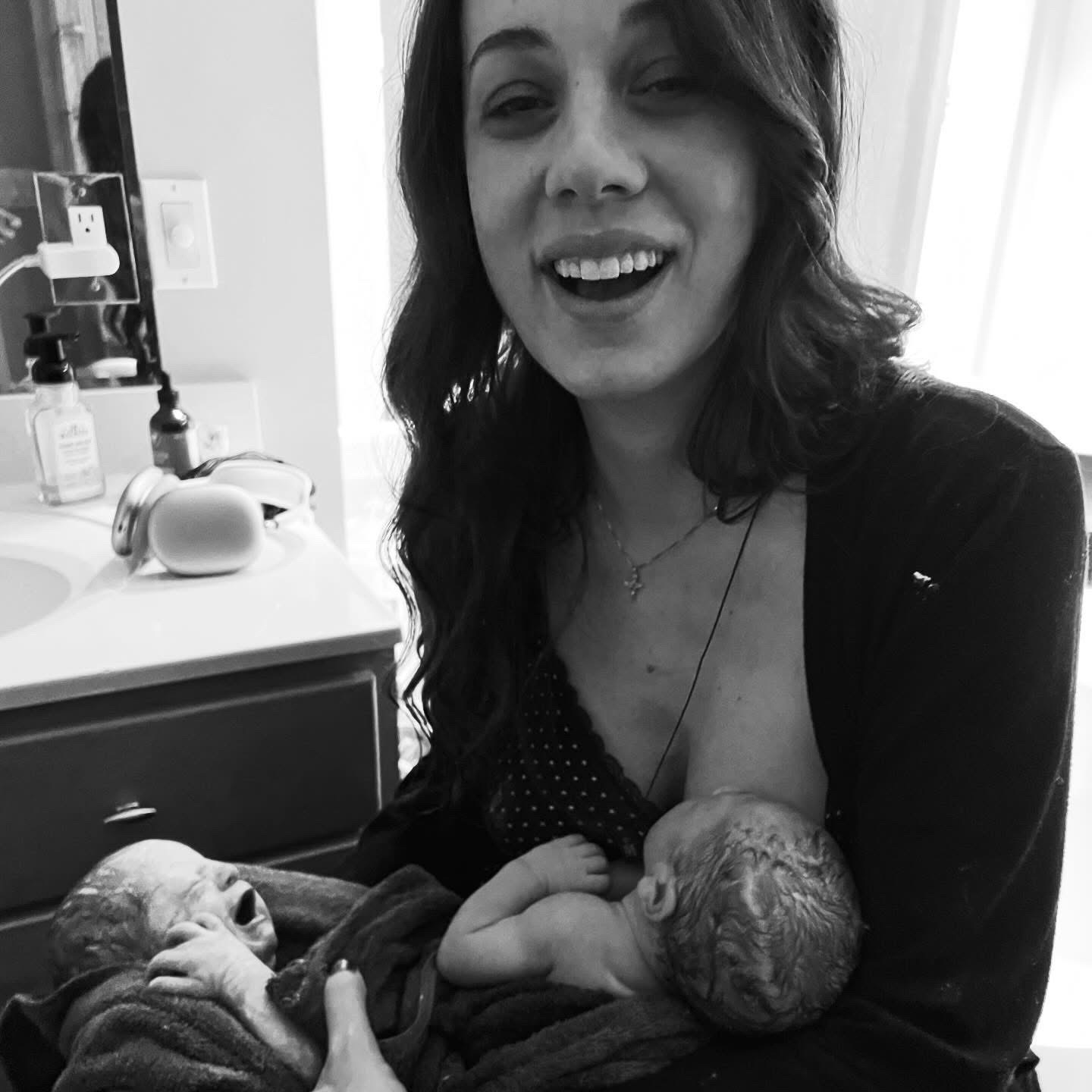 @Tabitha Kelley | Twin Mom of 8
