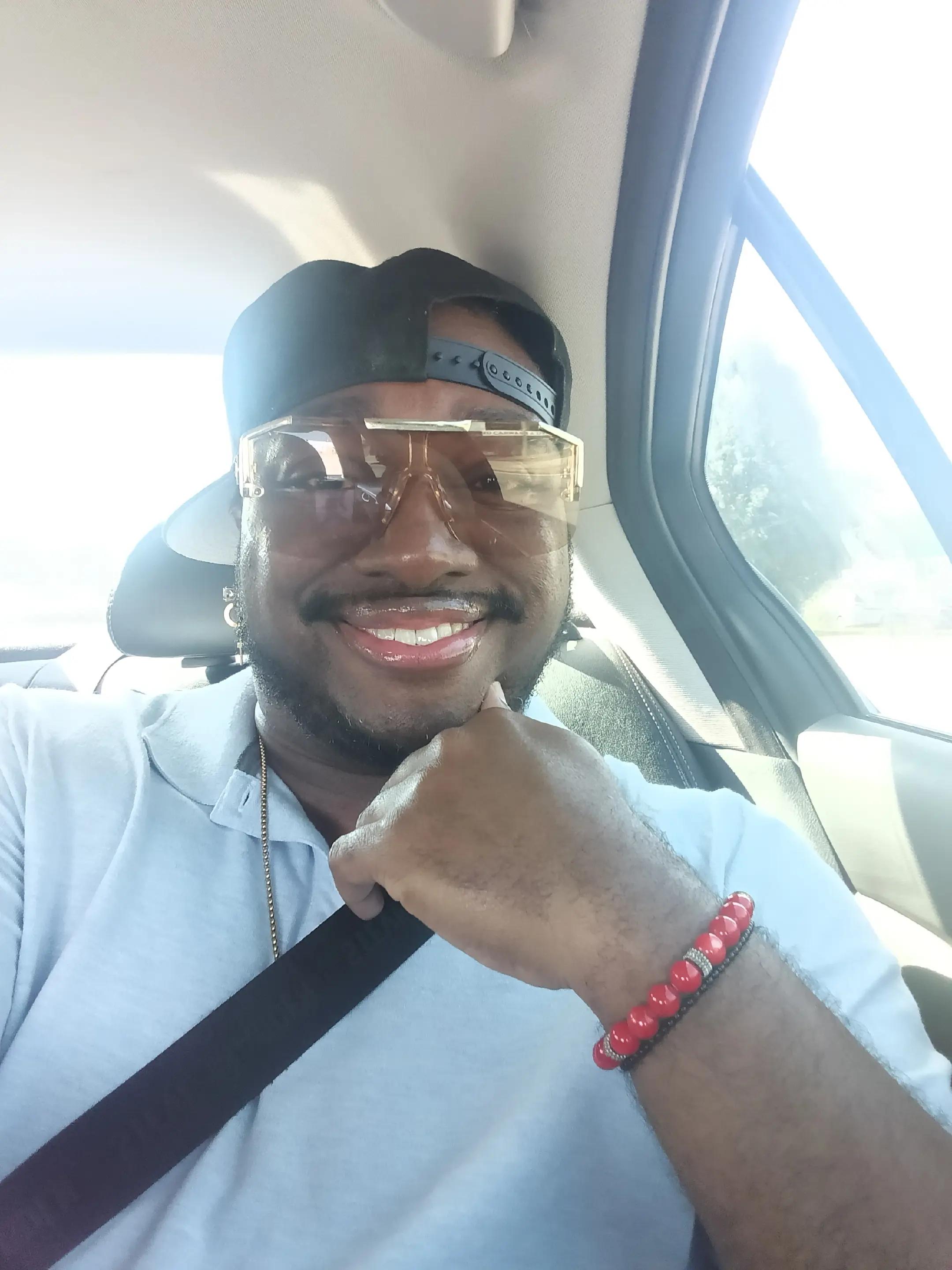 @MR.DONTAVIUS L. WILLIAMS