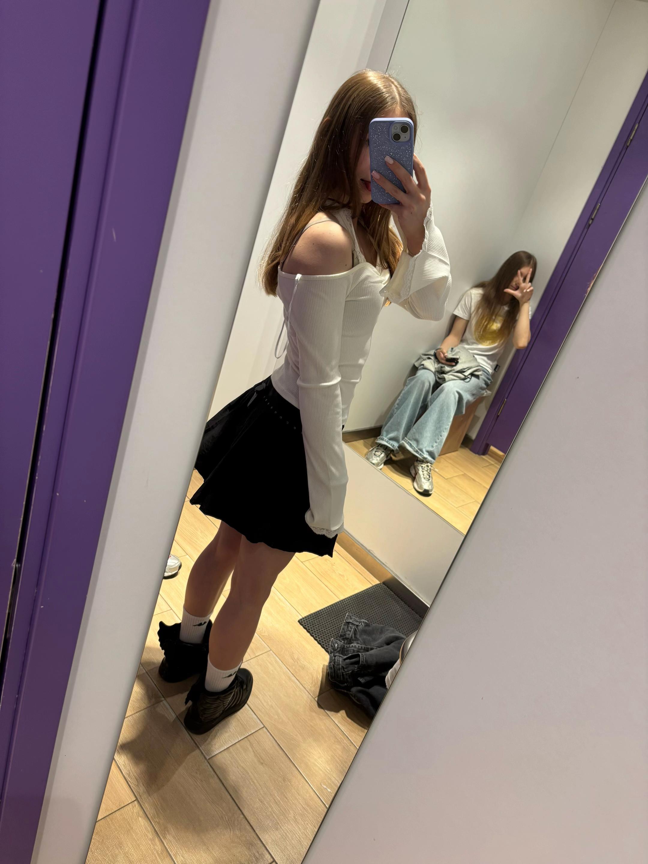 @4eva
