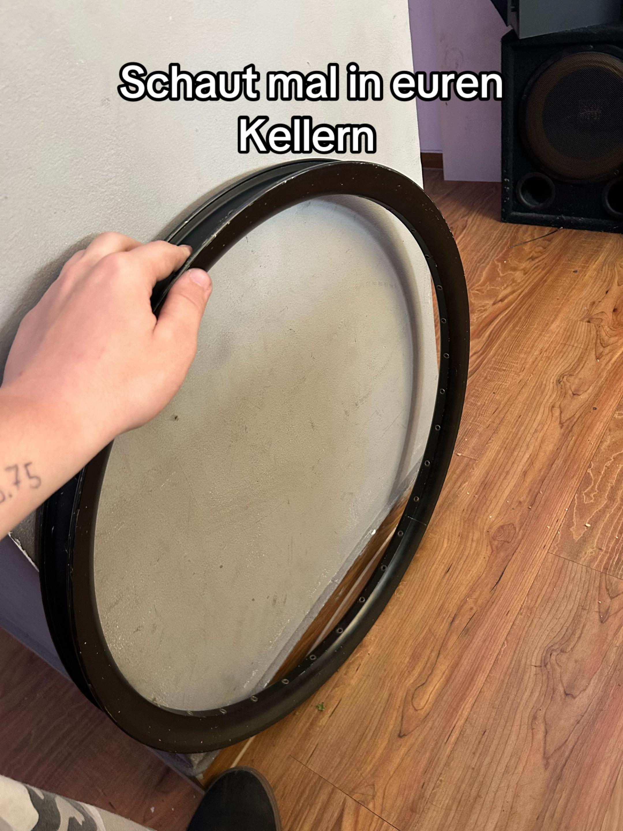@kicsi