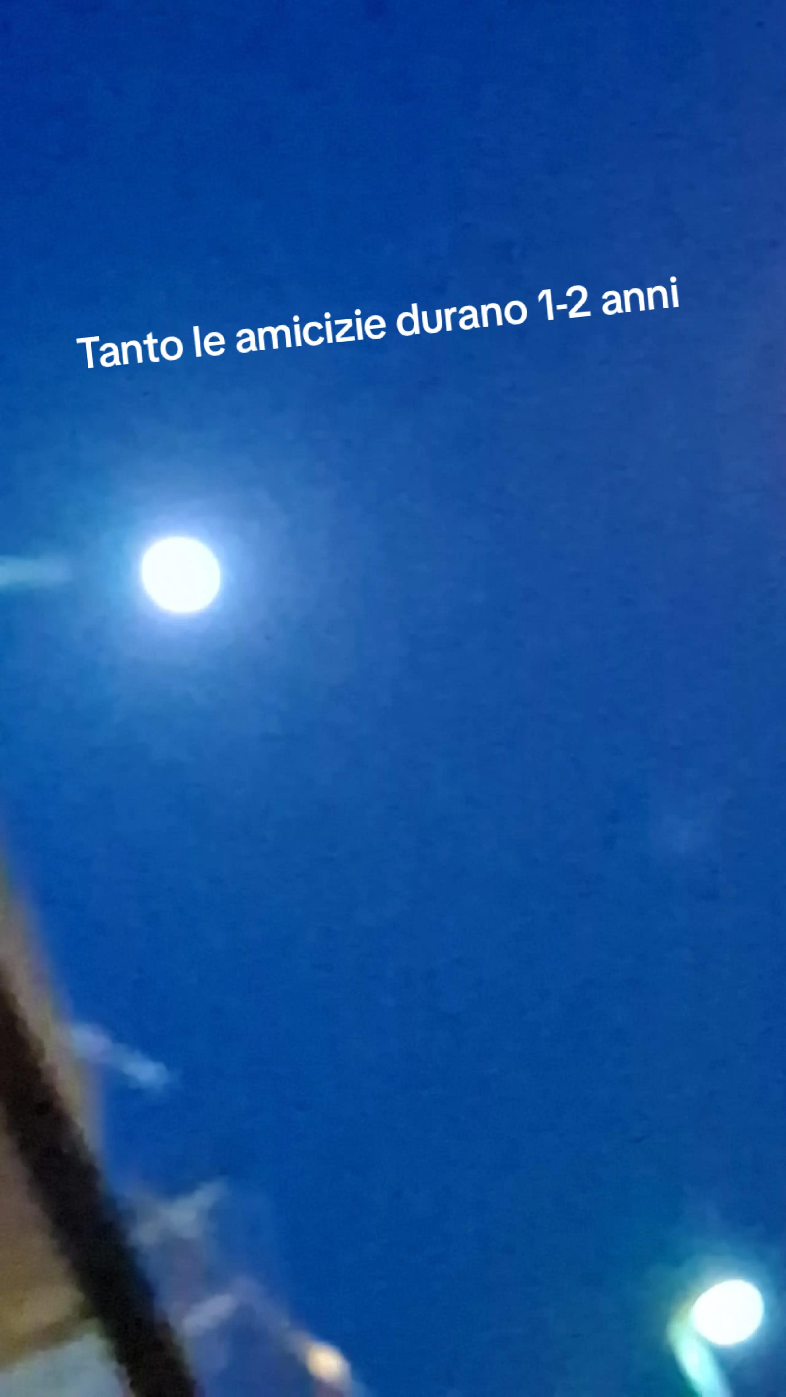 @Ari15