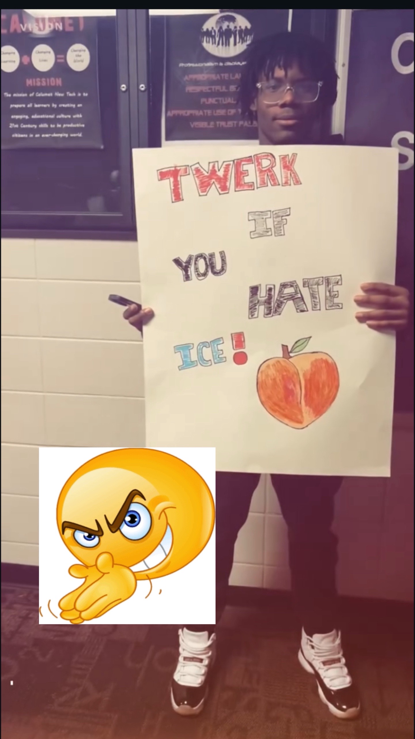 @Ass Clap