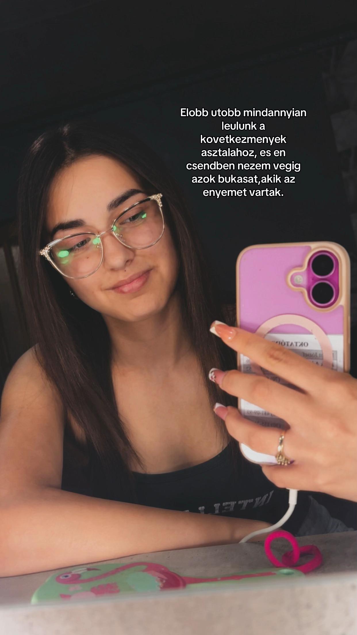 @ℳℯ𝓈𝓏𝒶𝓇ℴ𝓈 𝓁𝒶𝓊𝓇𝒶