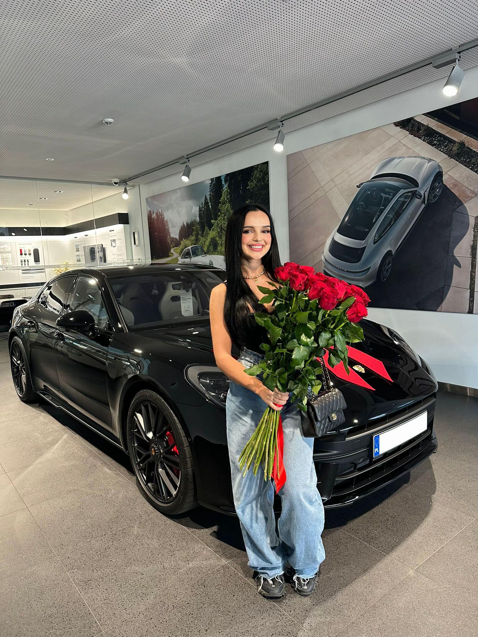 @NICOLE - trenerka kobiet