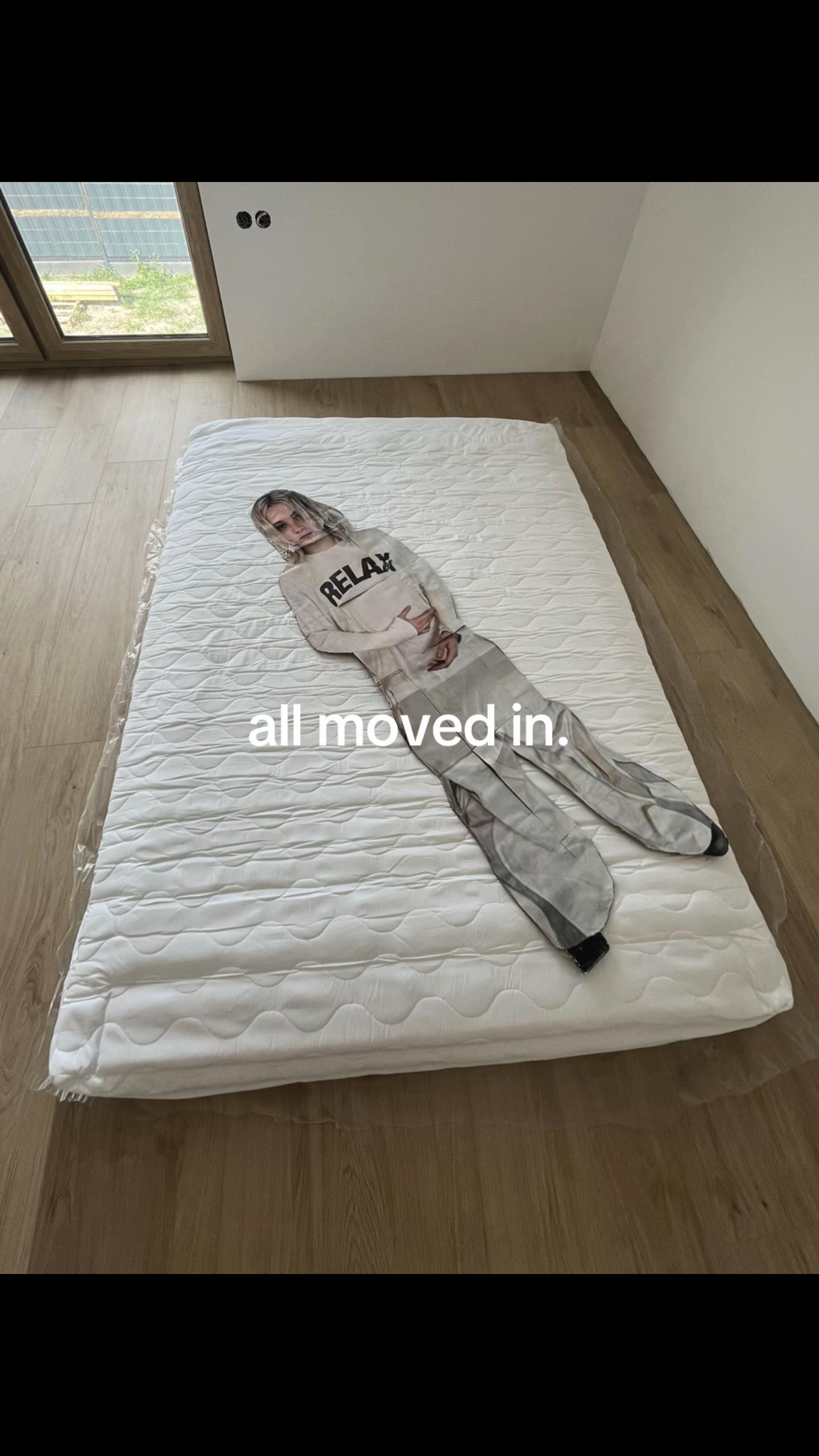 @j