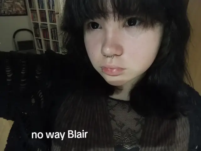 @Ellie⚢¹⁶¹