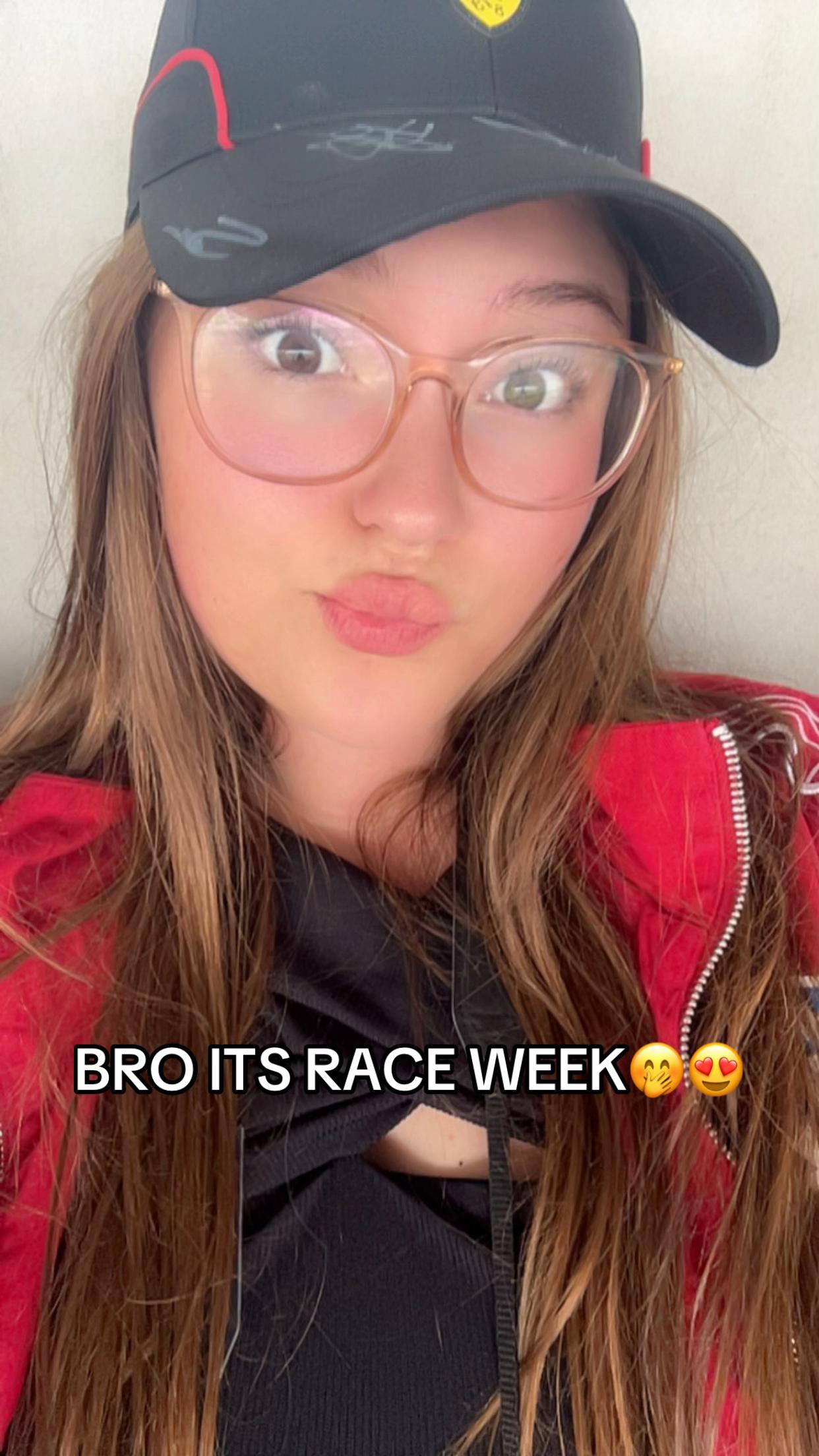 @Lilly your f1/football bestie