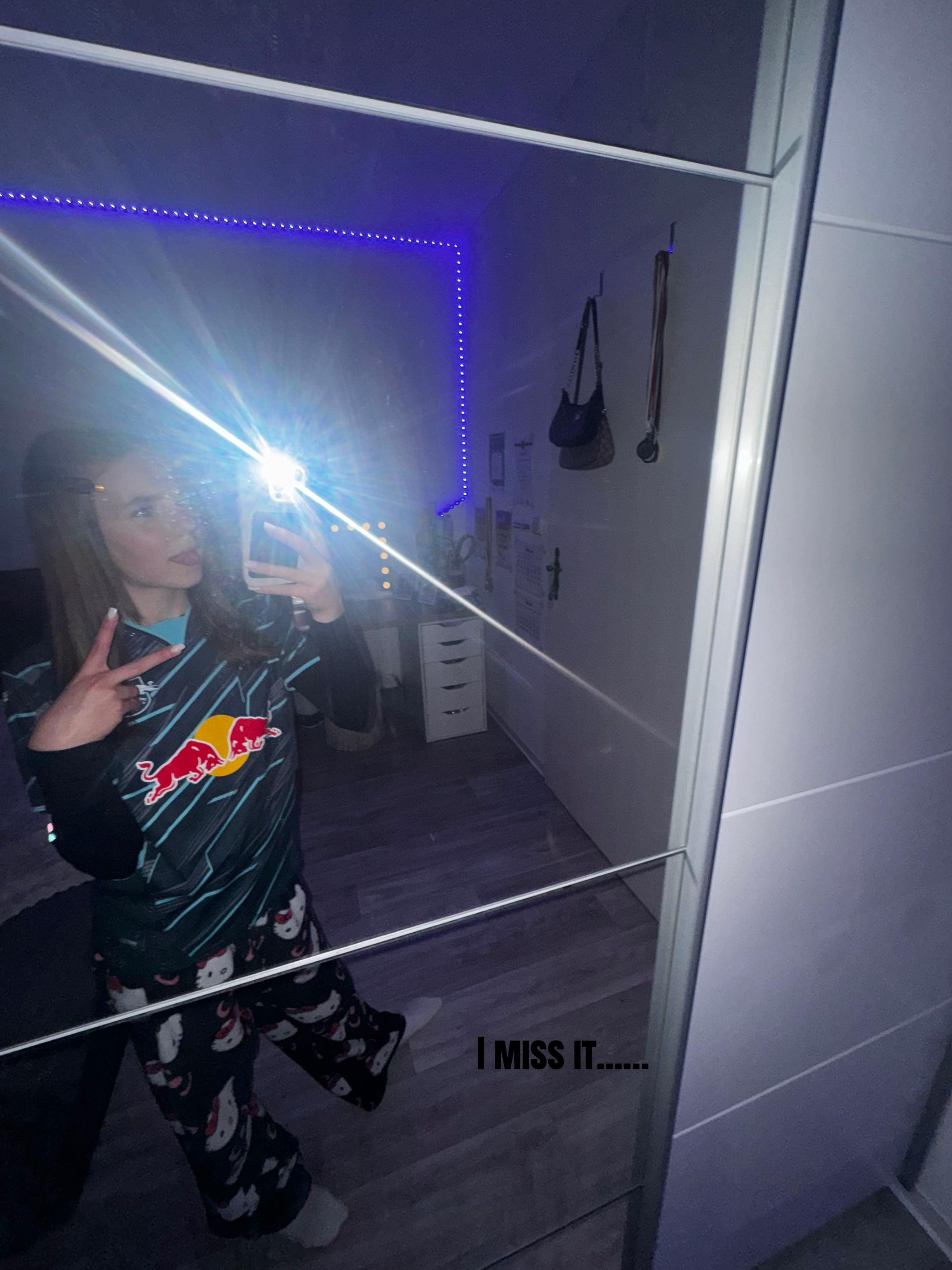 @Lpz.Mara1207