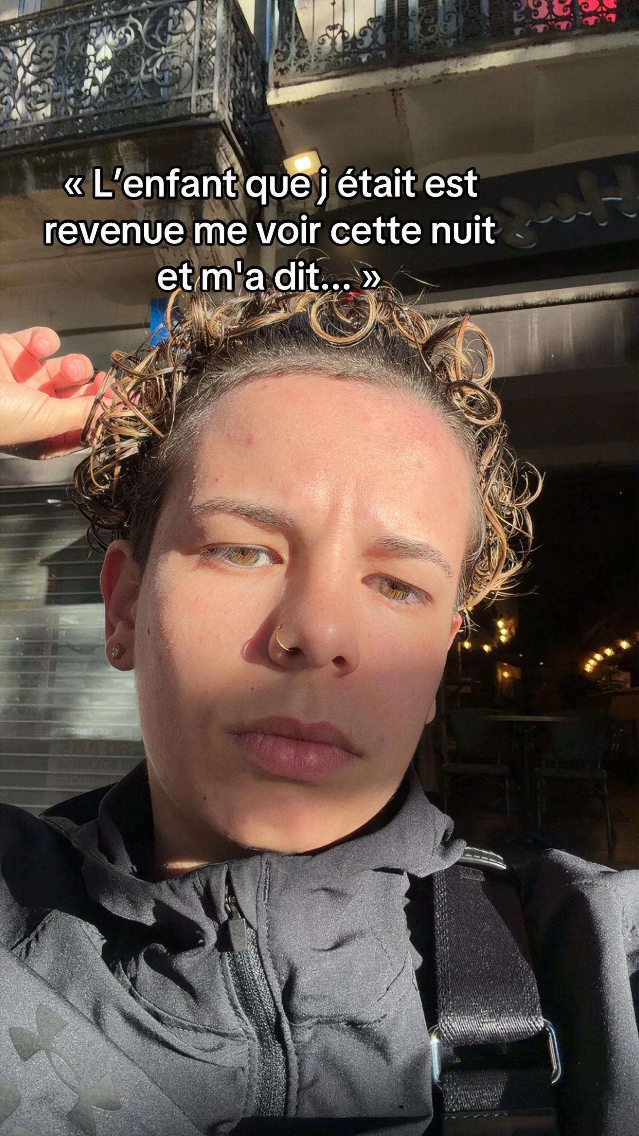 @In&egrave;s ✞