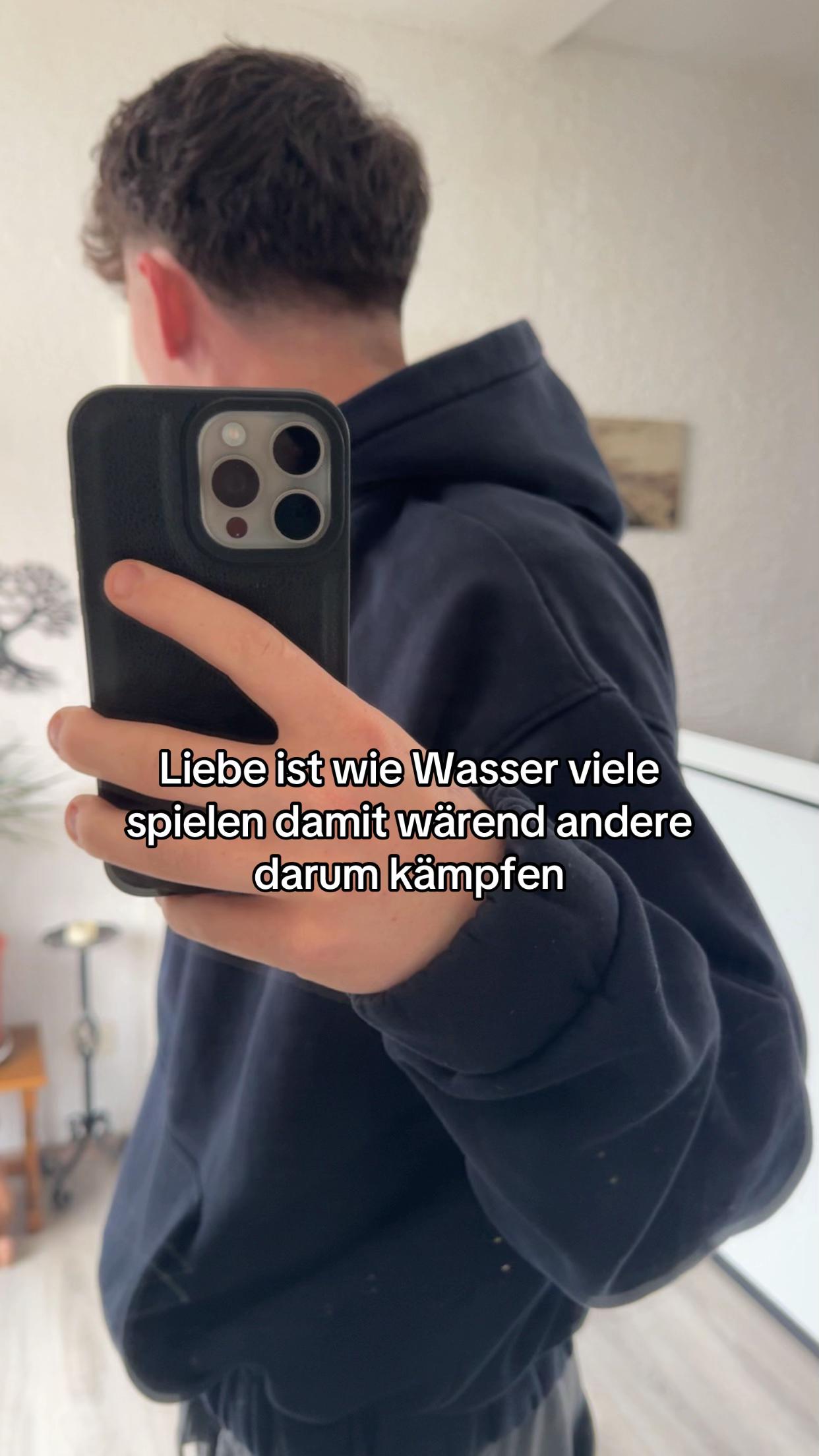 @DerAlmanMitGrünenAugen