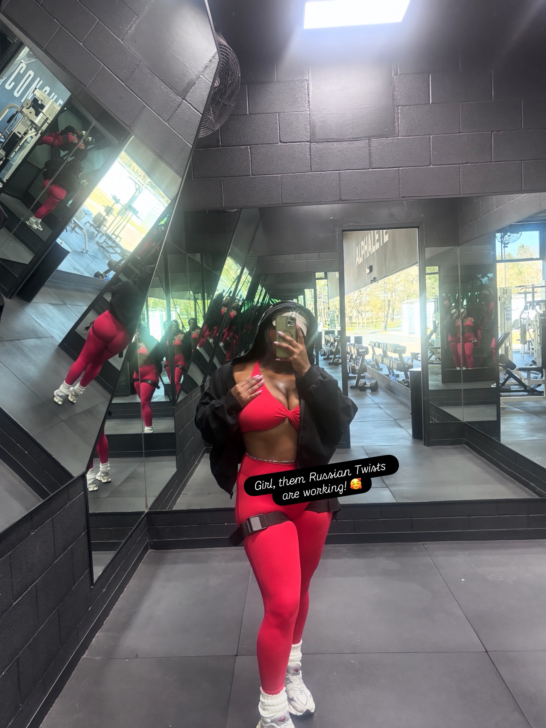 @_shanamaria_