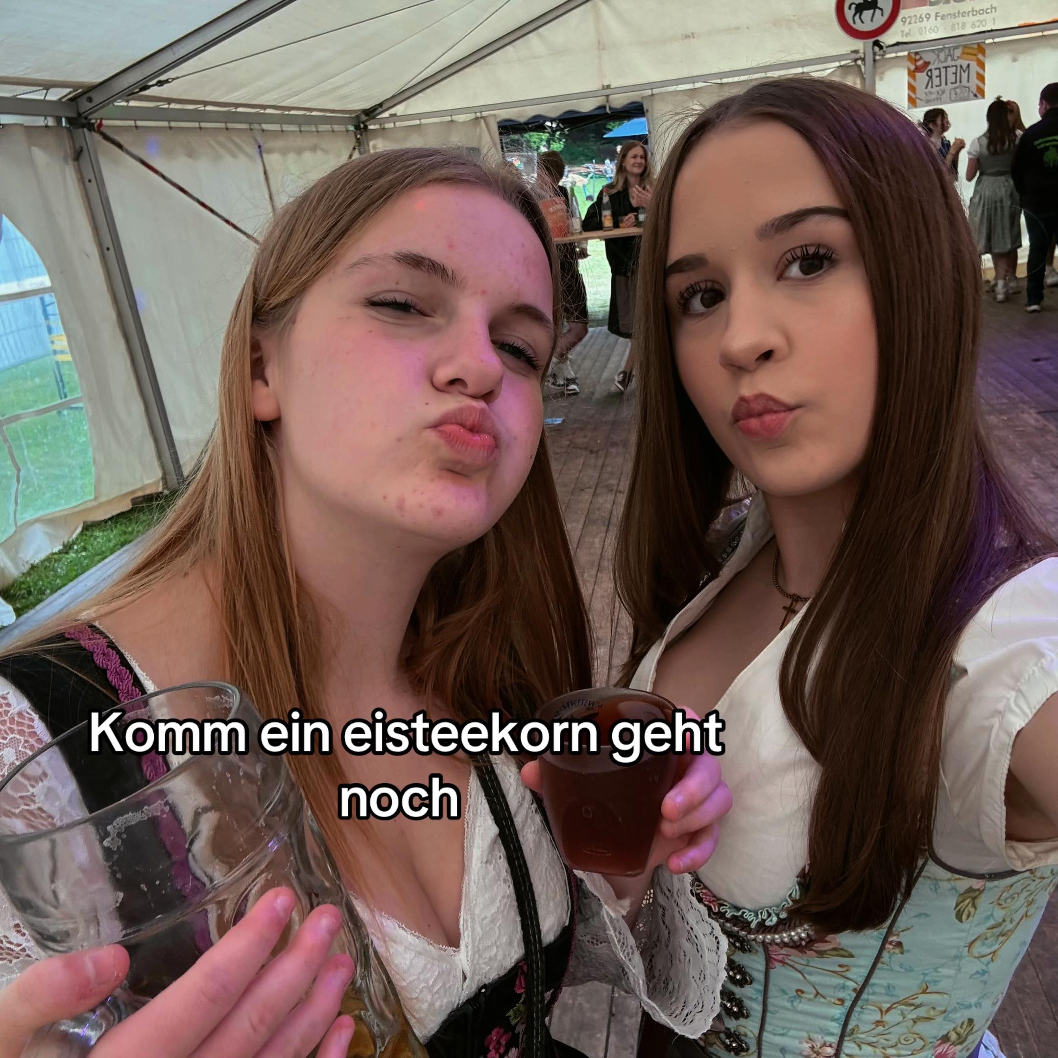 @Lena🌸