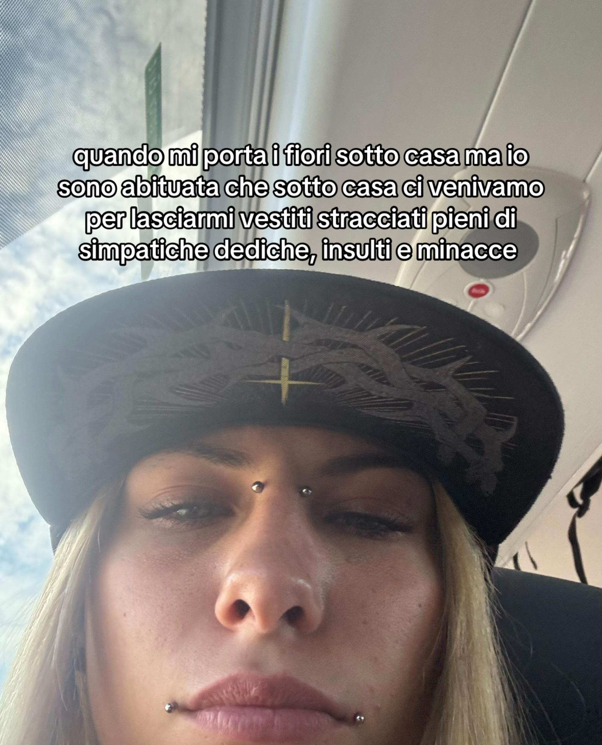 @Luna