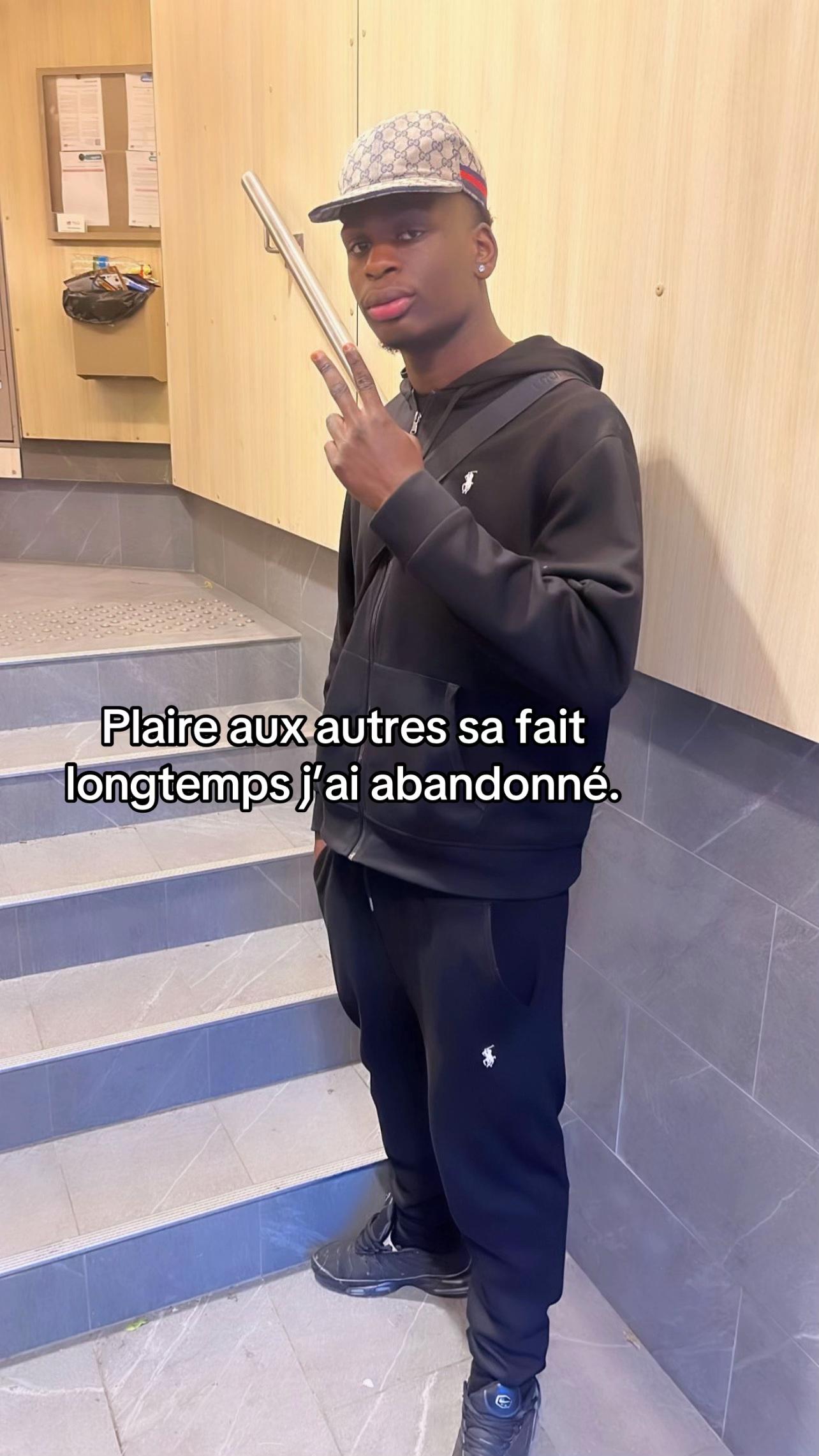 @Le maire d’Orléans 🇩🇴🇨🇩