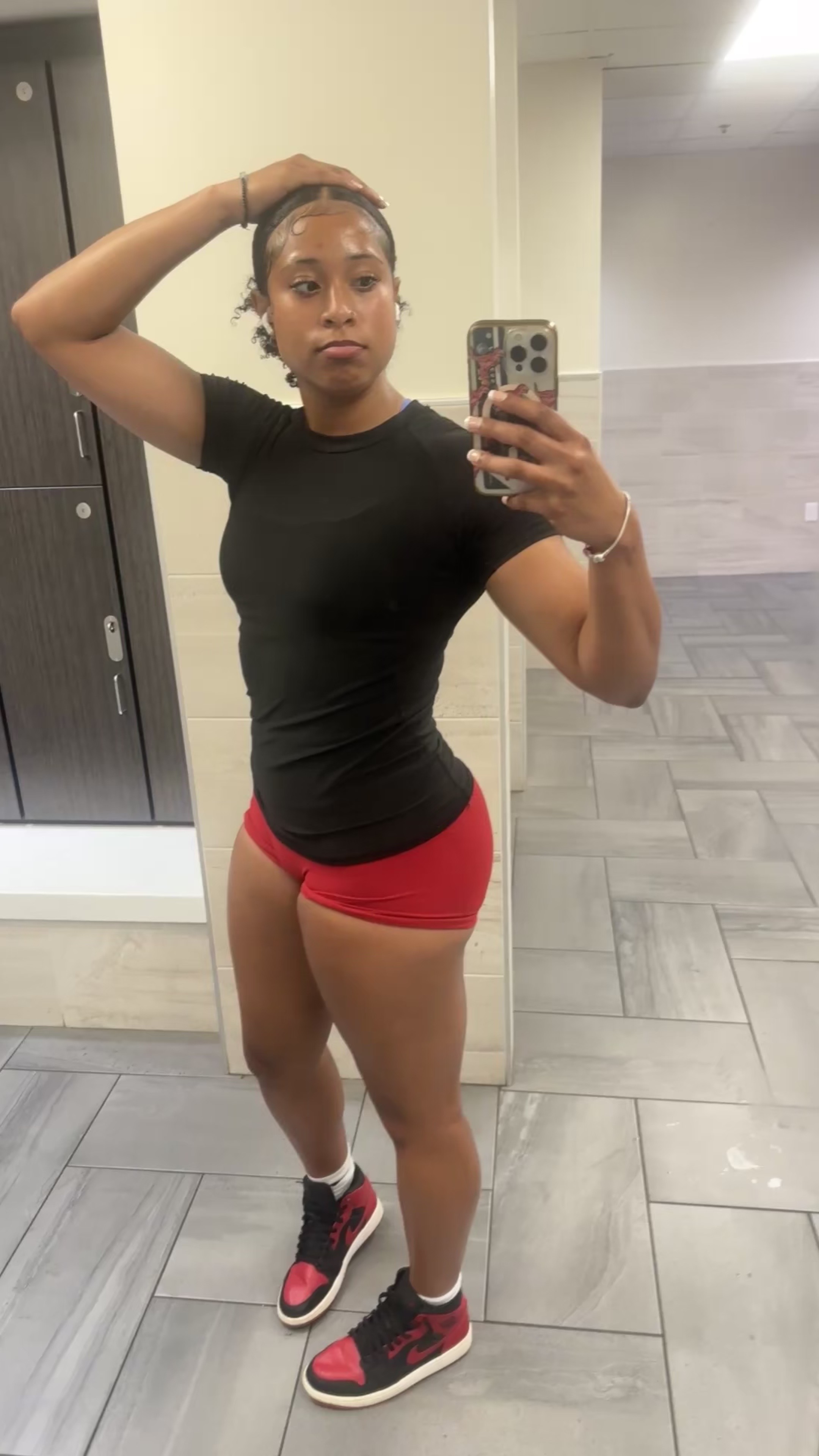 @angrystrawberryaddict