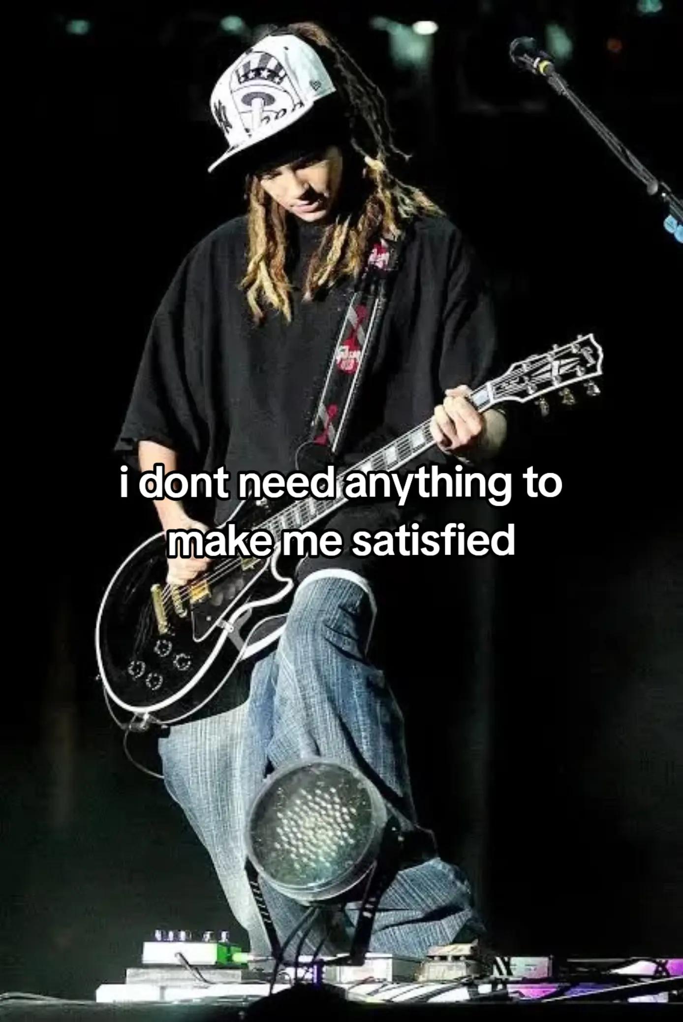 @𝐭𝐨𝐦 𝐛𝐚𝐥𝐢𝐠𝐢 丰🎸