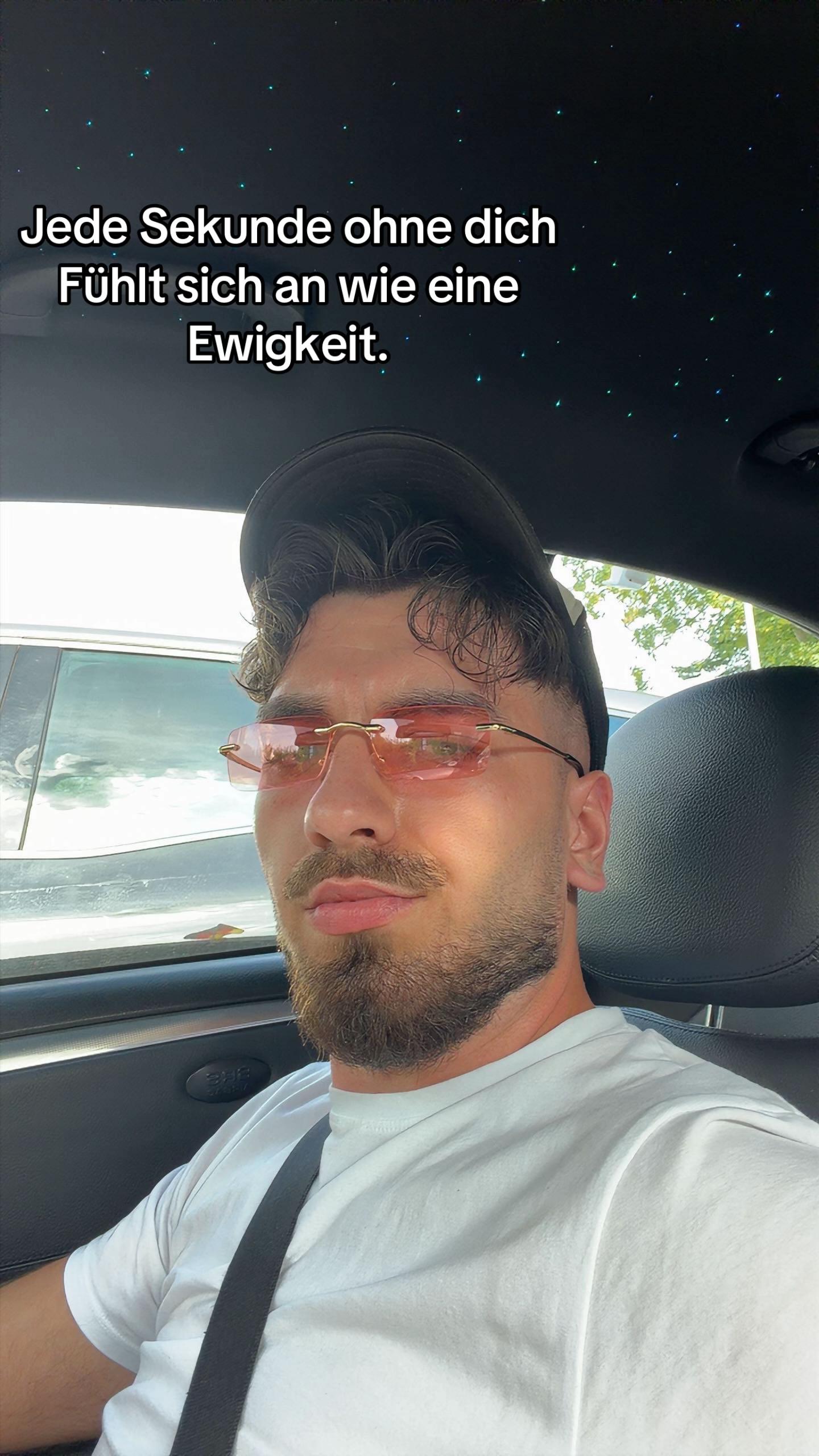 @leooo42