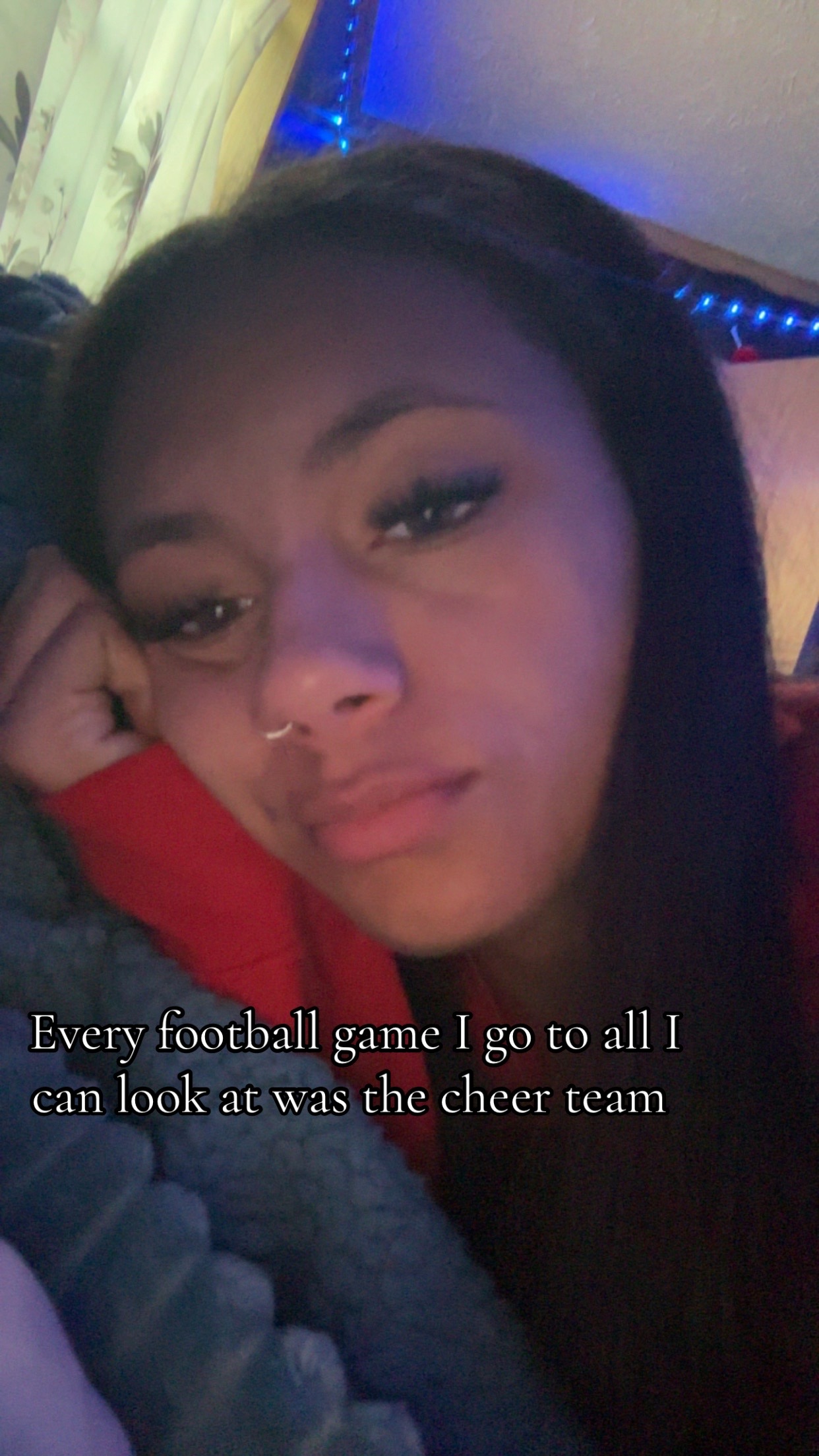 @analysia_nicole