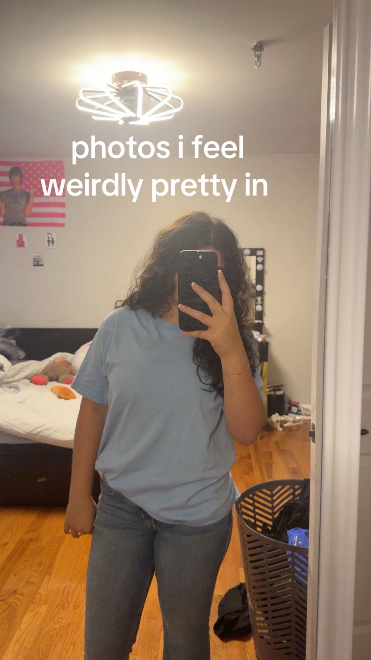 @??