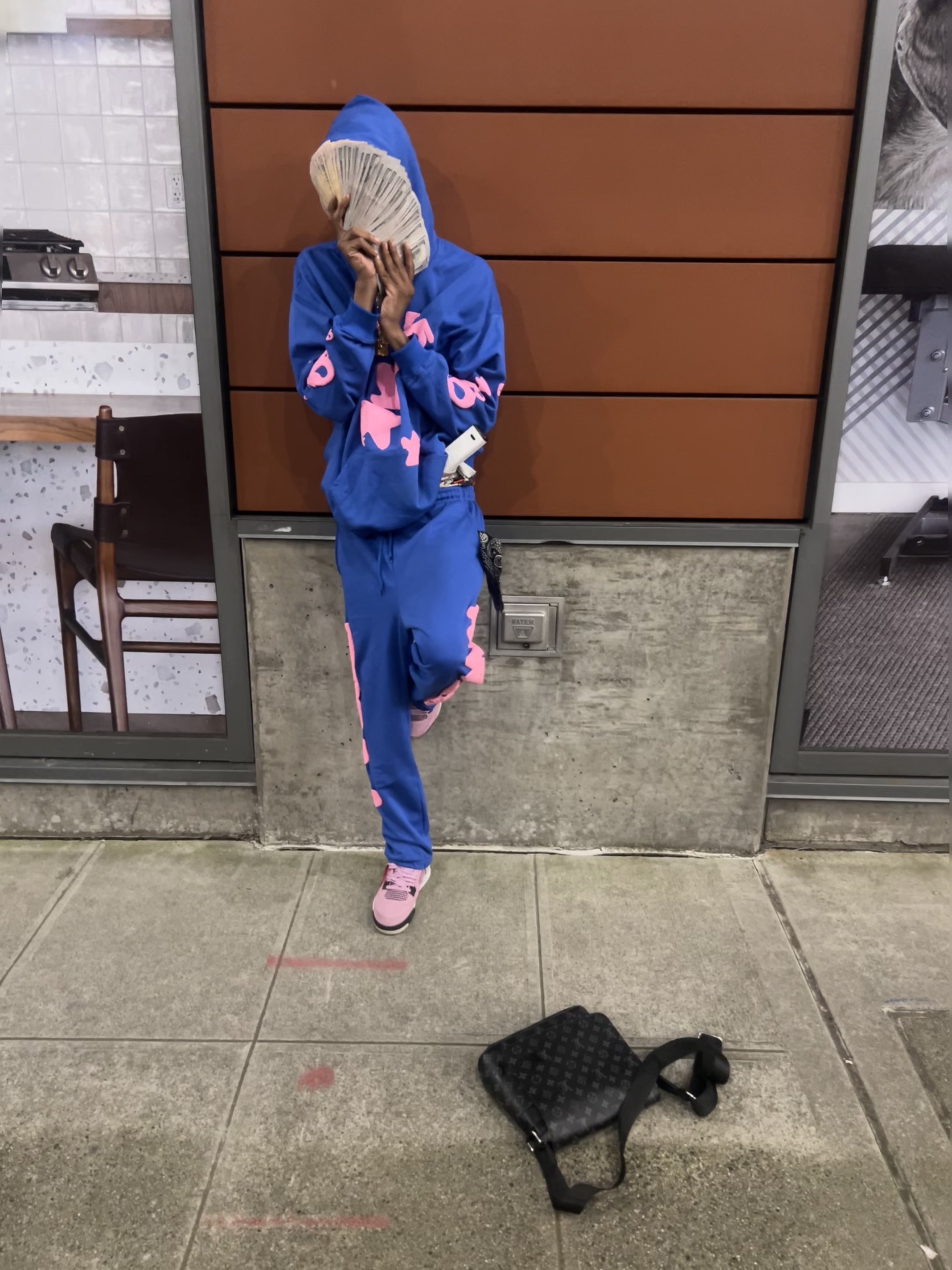 @Shootingstarr💫