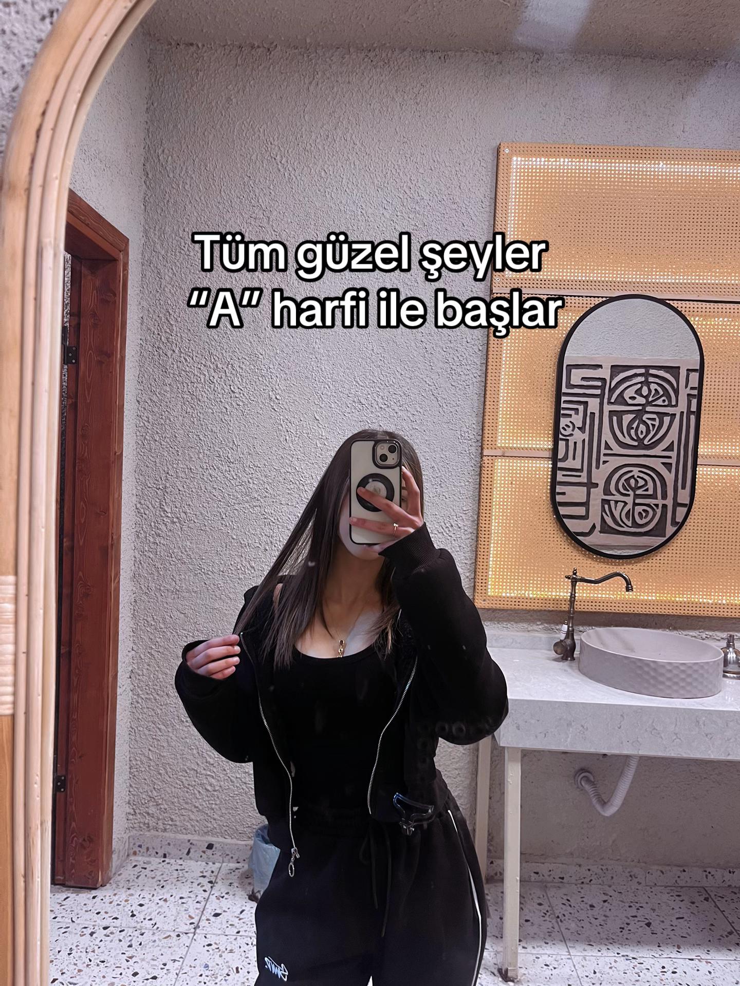 @Ece🤍