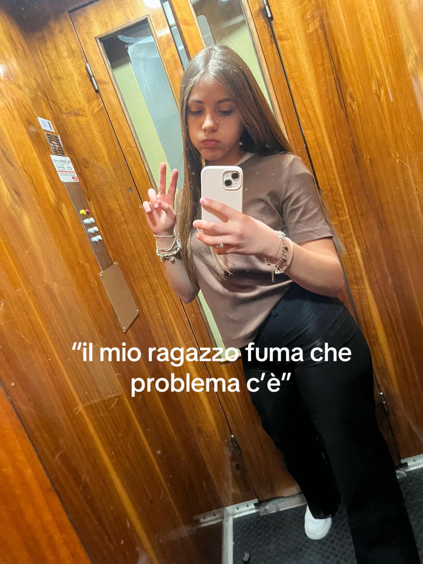 @elee⭐️