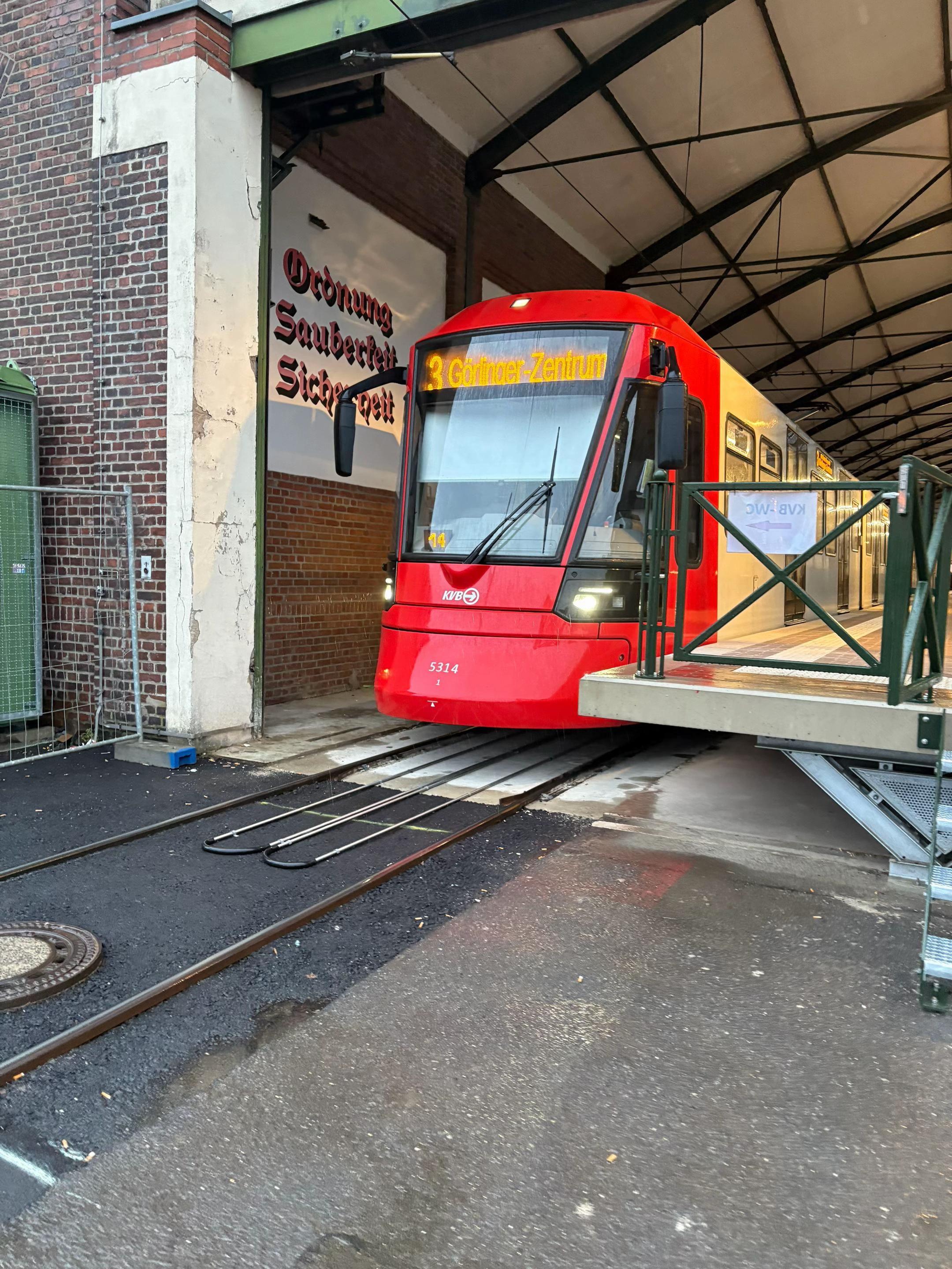 @Stadtbahnfahrer