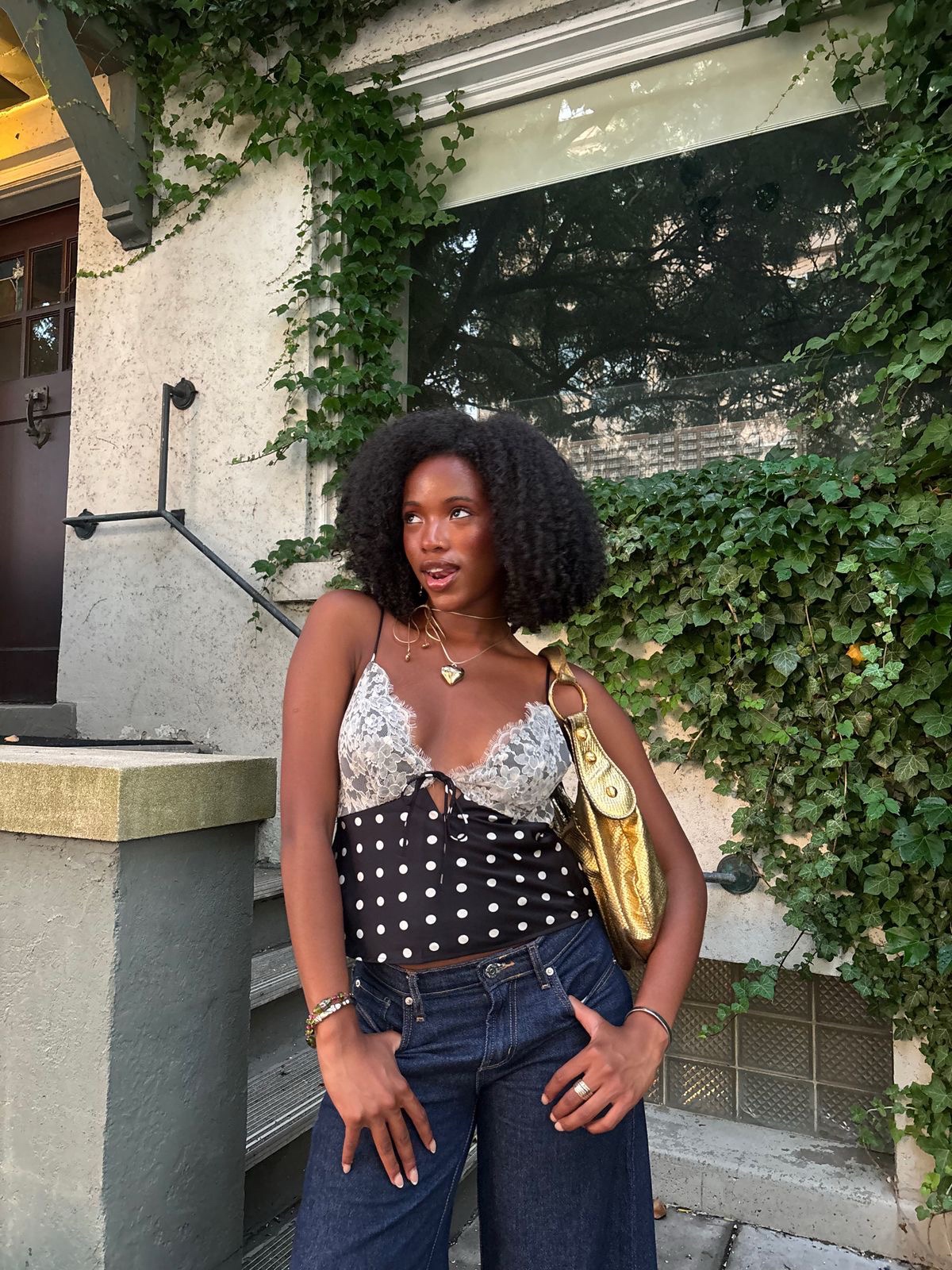 @easybreesythuggergirl