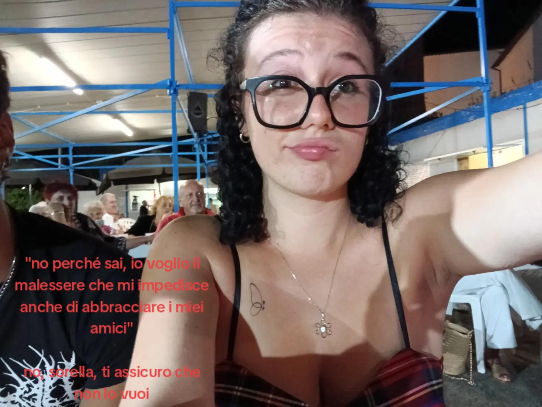 @rachelinaaa