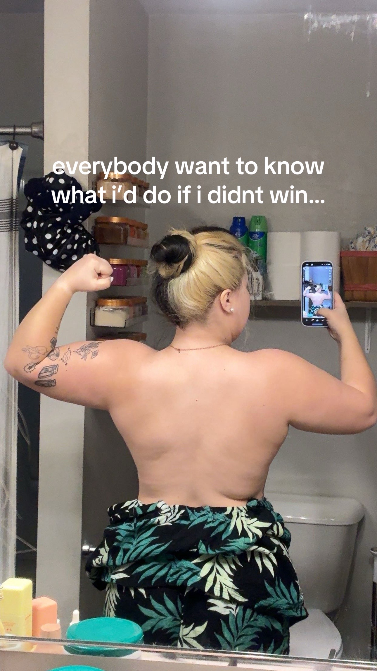 @:P