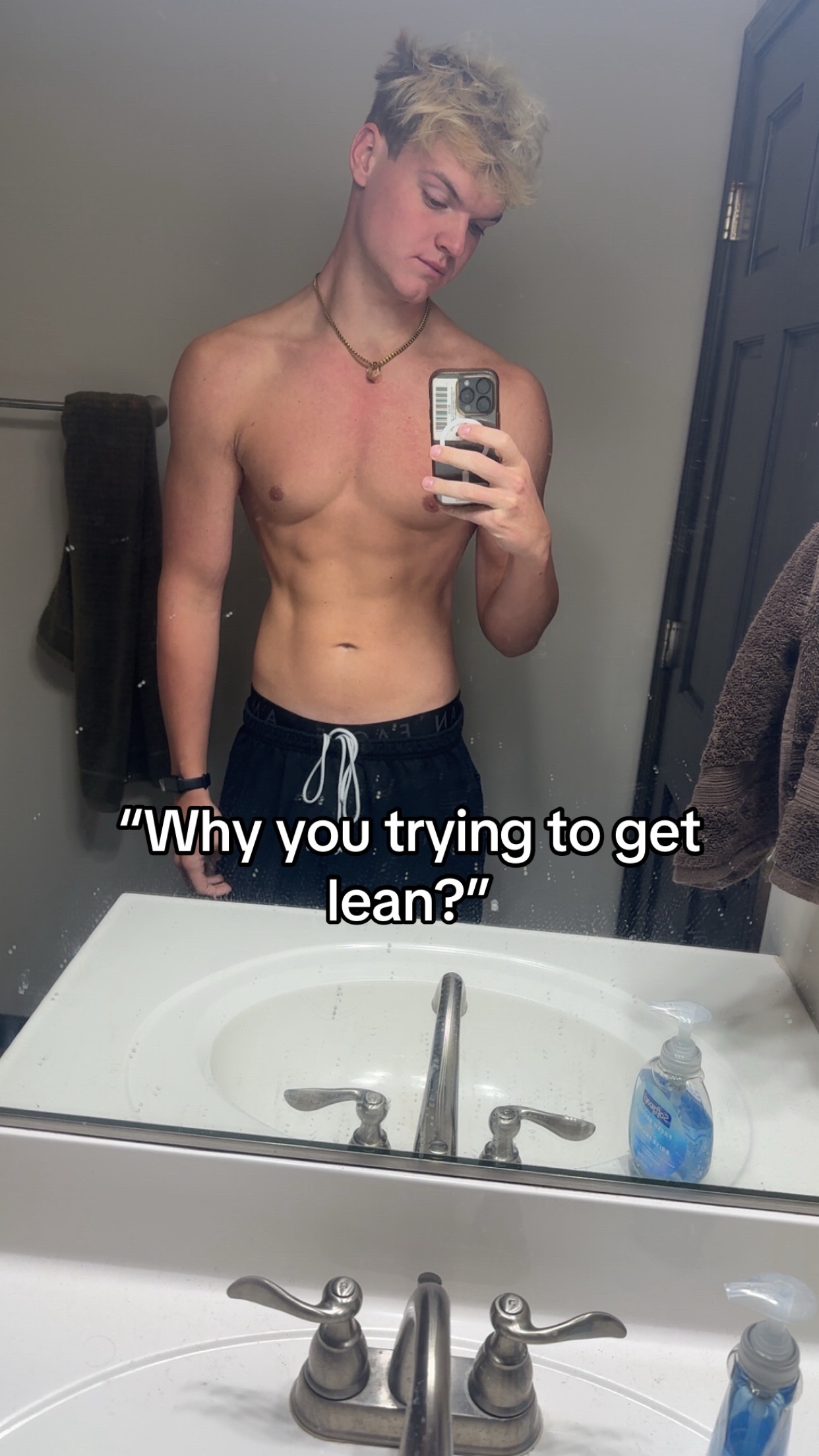 @Moglott