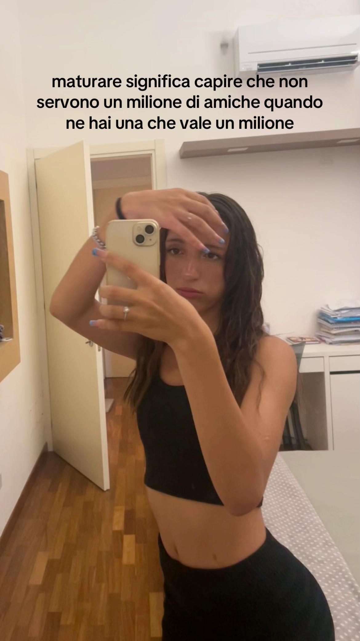 @sorellastre
