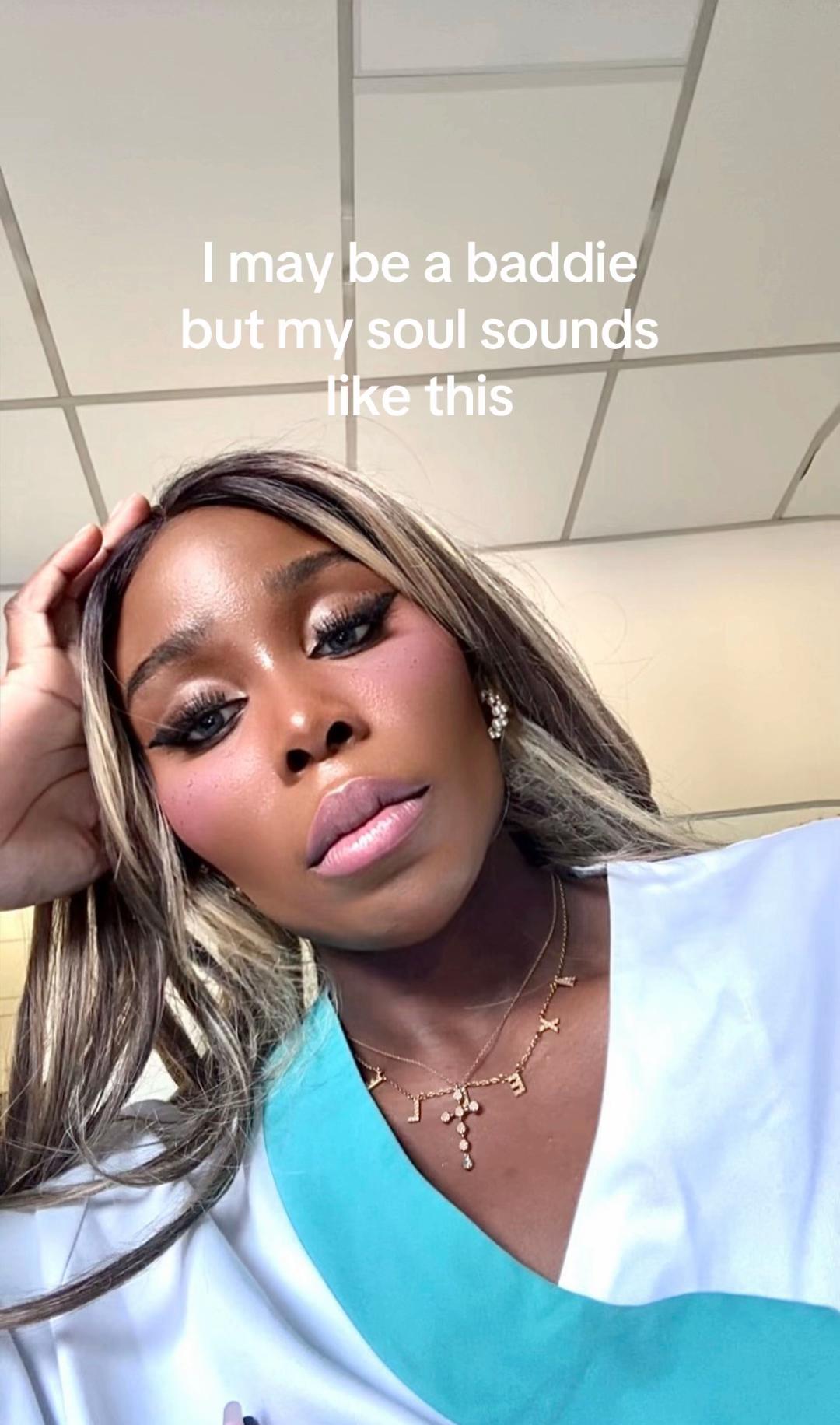 @Axelle