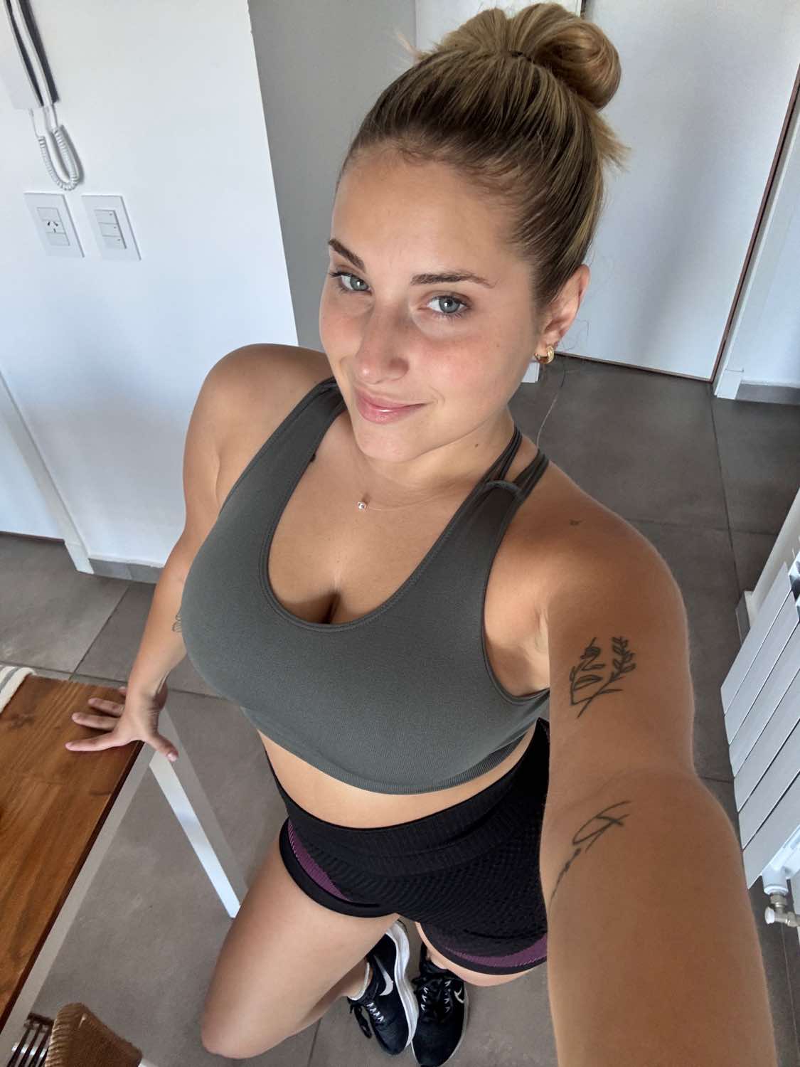 @IG: dellz_bellzz