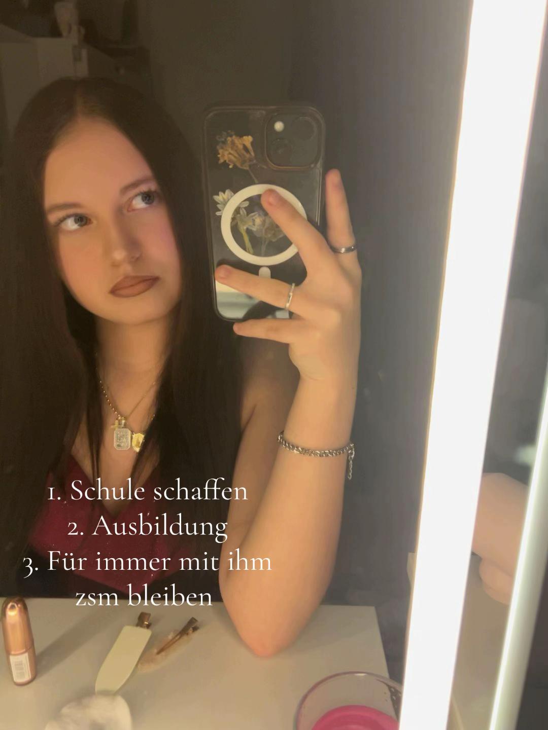 @𝓢𝓮𝓿𝓲ꨄ︎