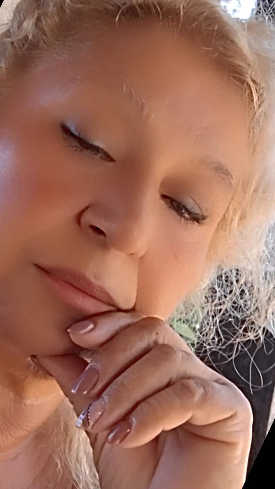 @veraveraadzovic