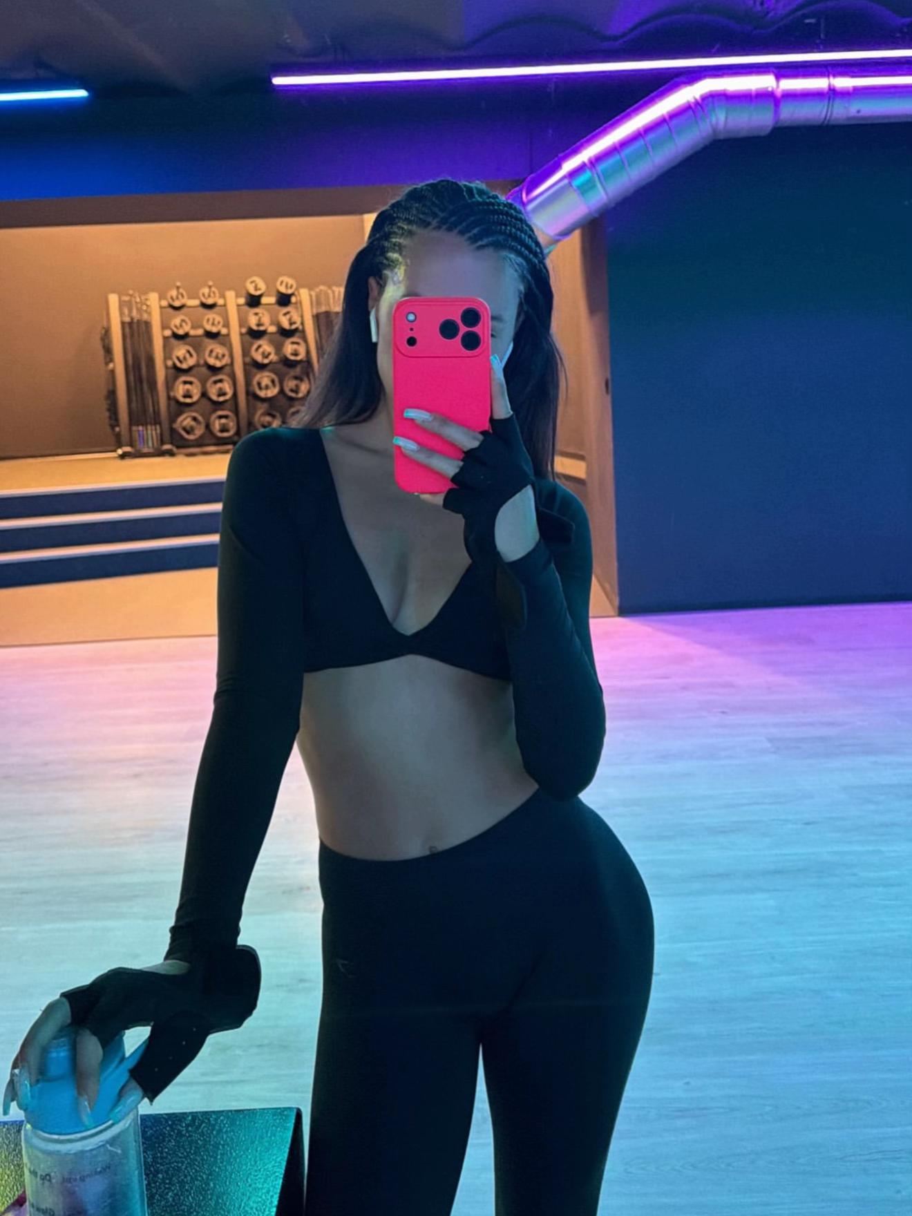 @PAULINEANTXO