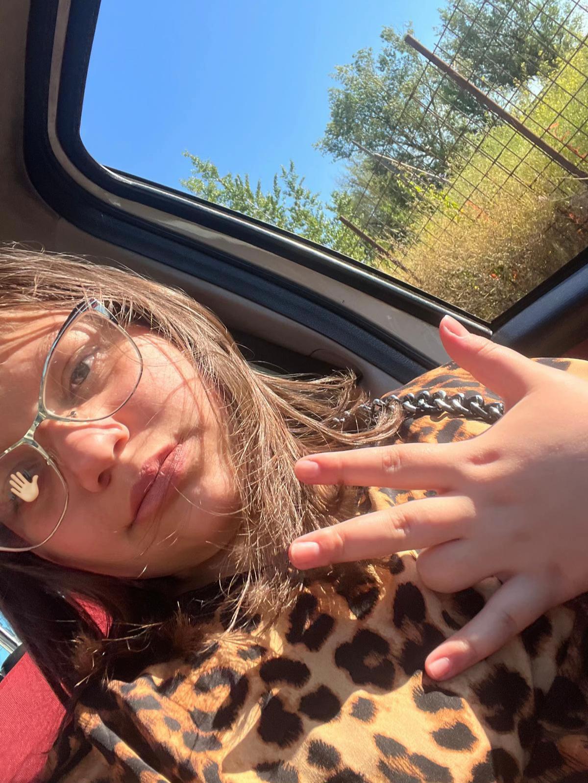 @__useras__