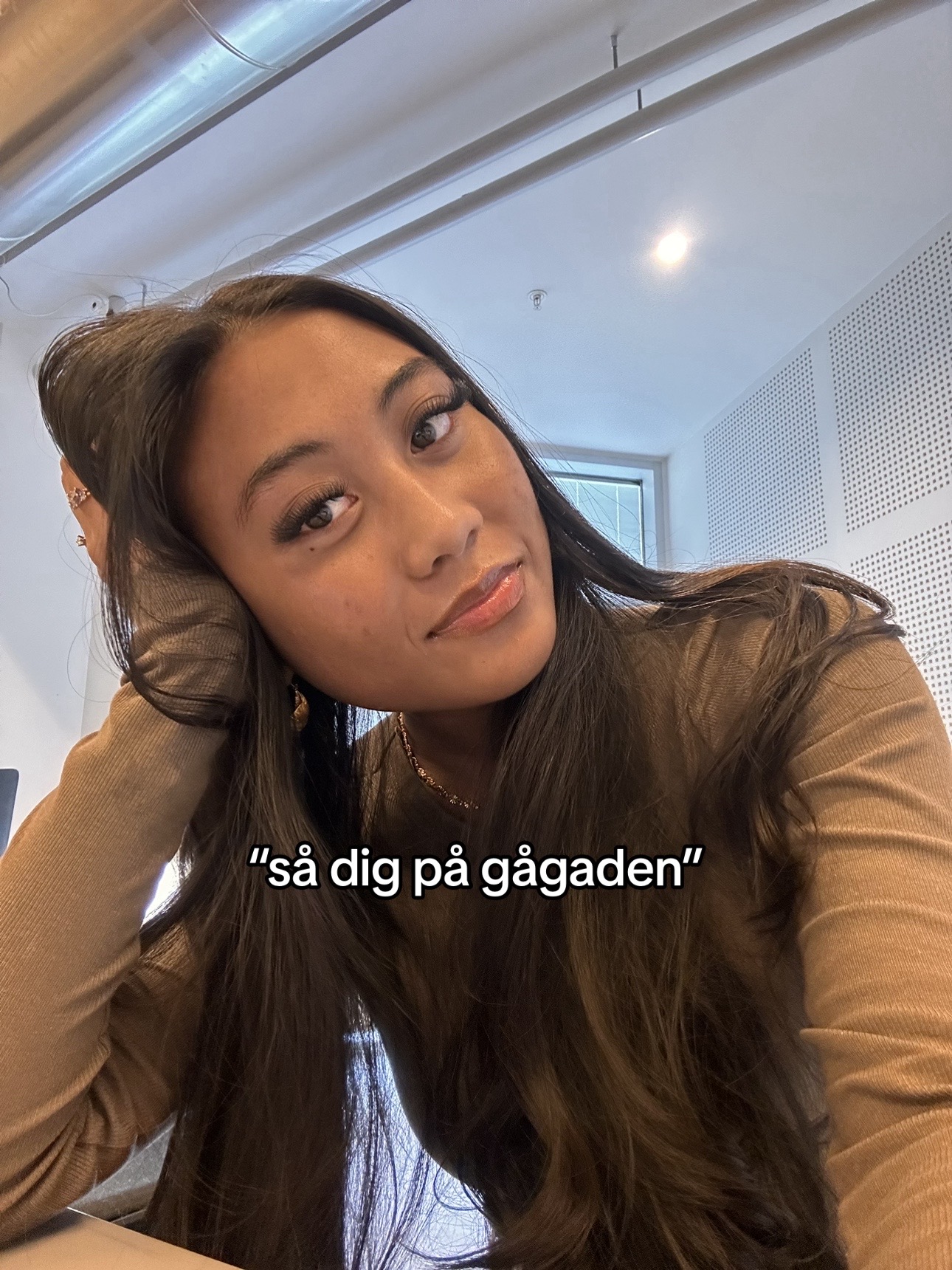 @crysdal