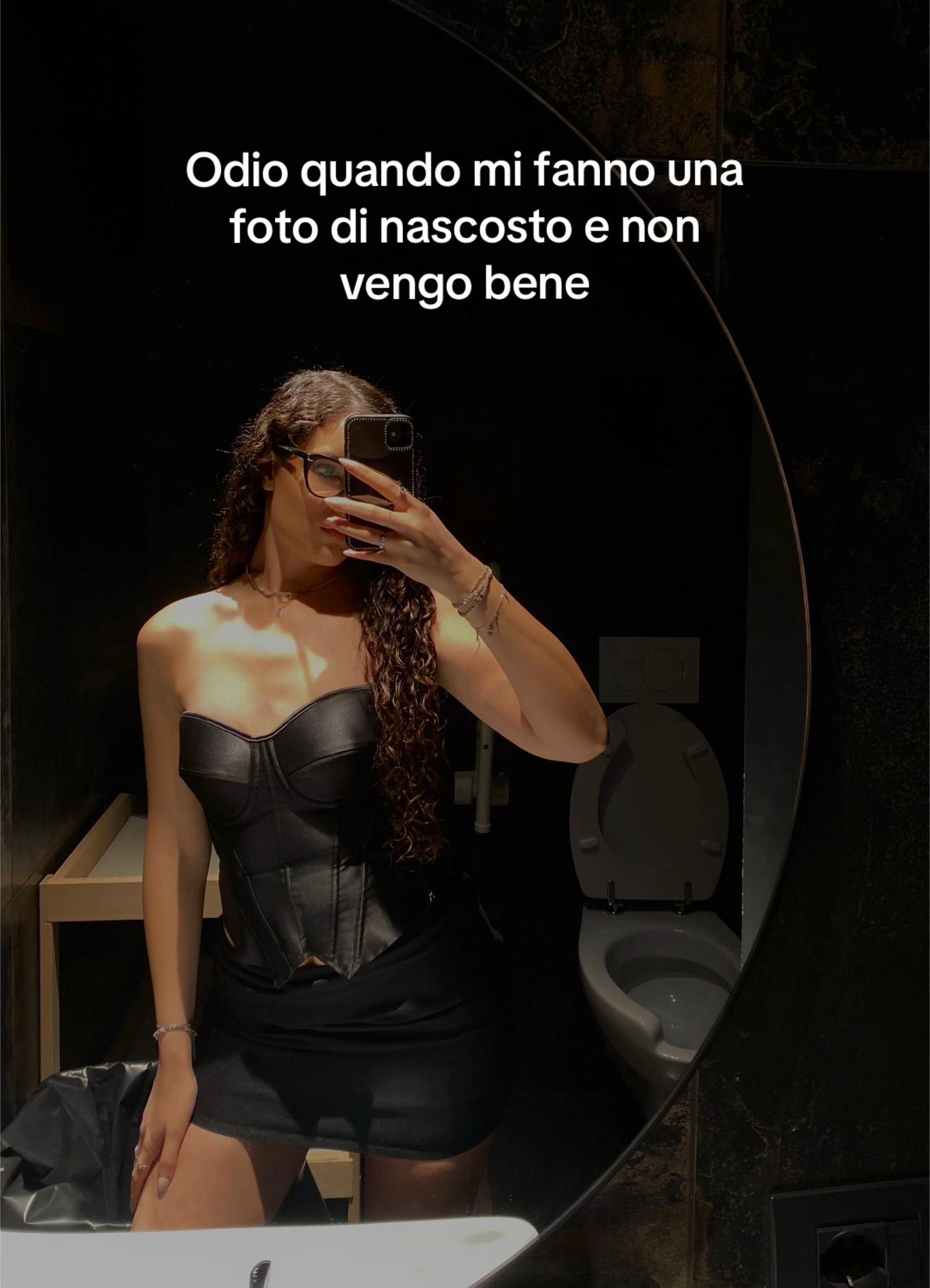 @𝐌 𝐀 𝐑 𝐓 𝐈 𝐍 𝐀