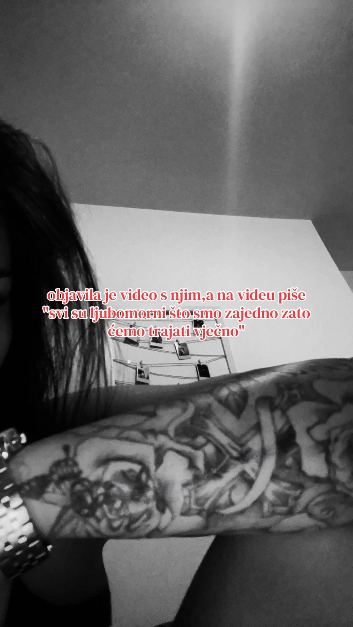 @𝐳𝐞𝐧𝐚𝐮𝐜𝐫𝐧𝐨𝐦